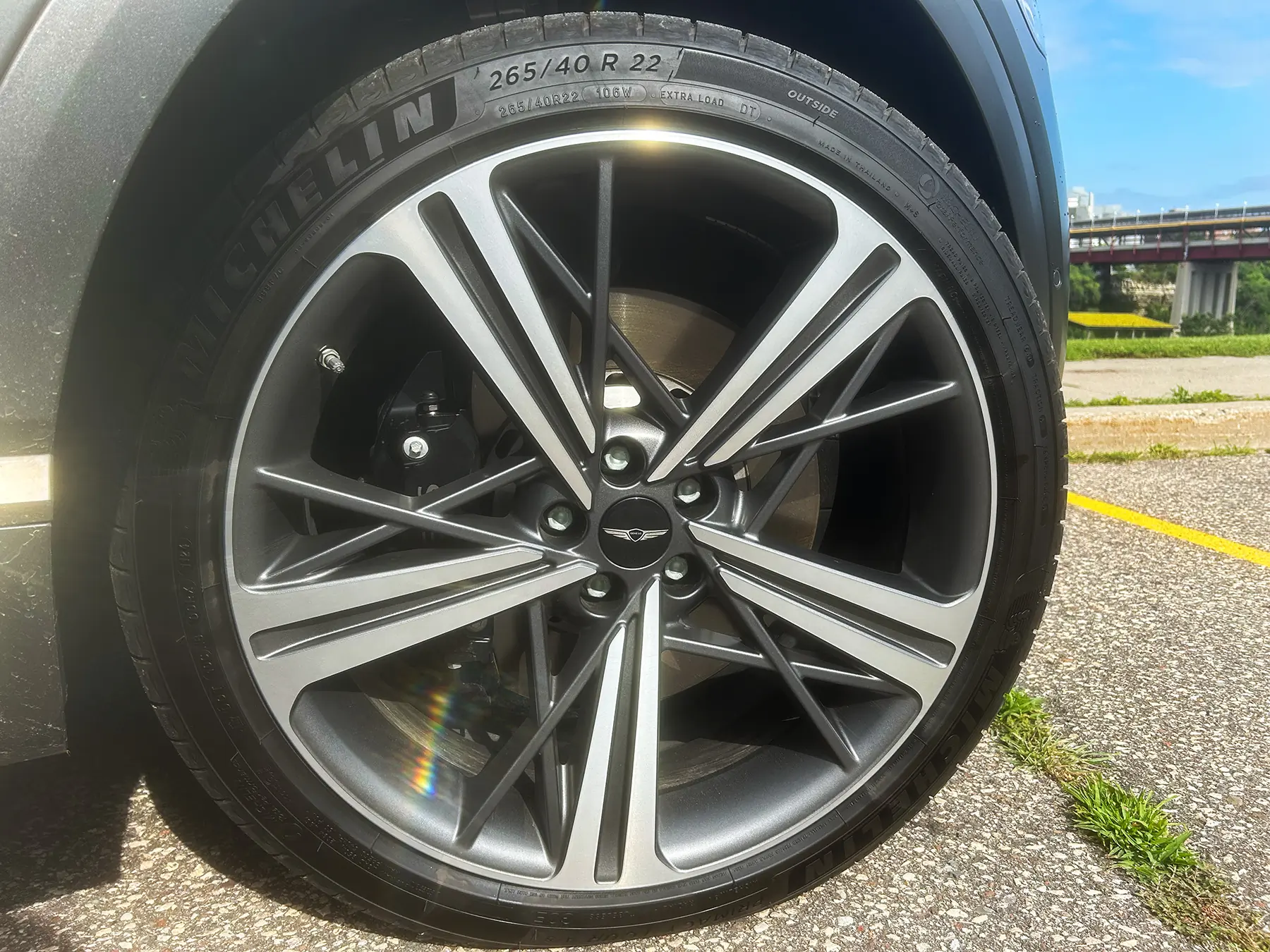 Genesis GV80 Coupe 22 inch wheels