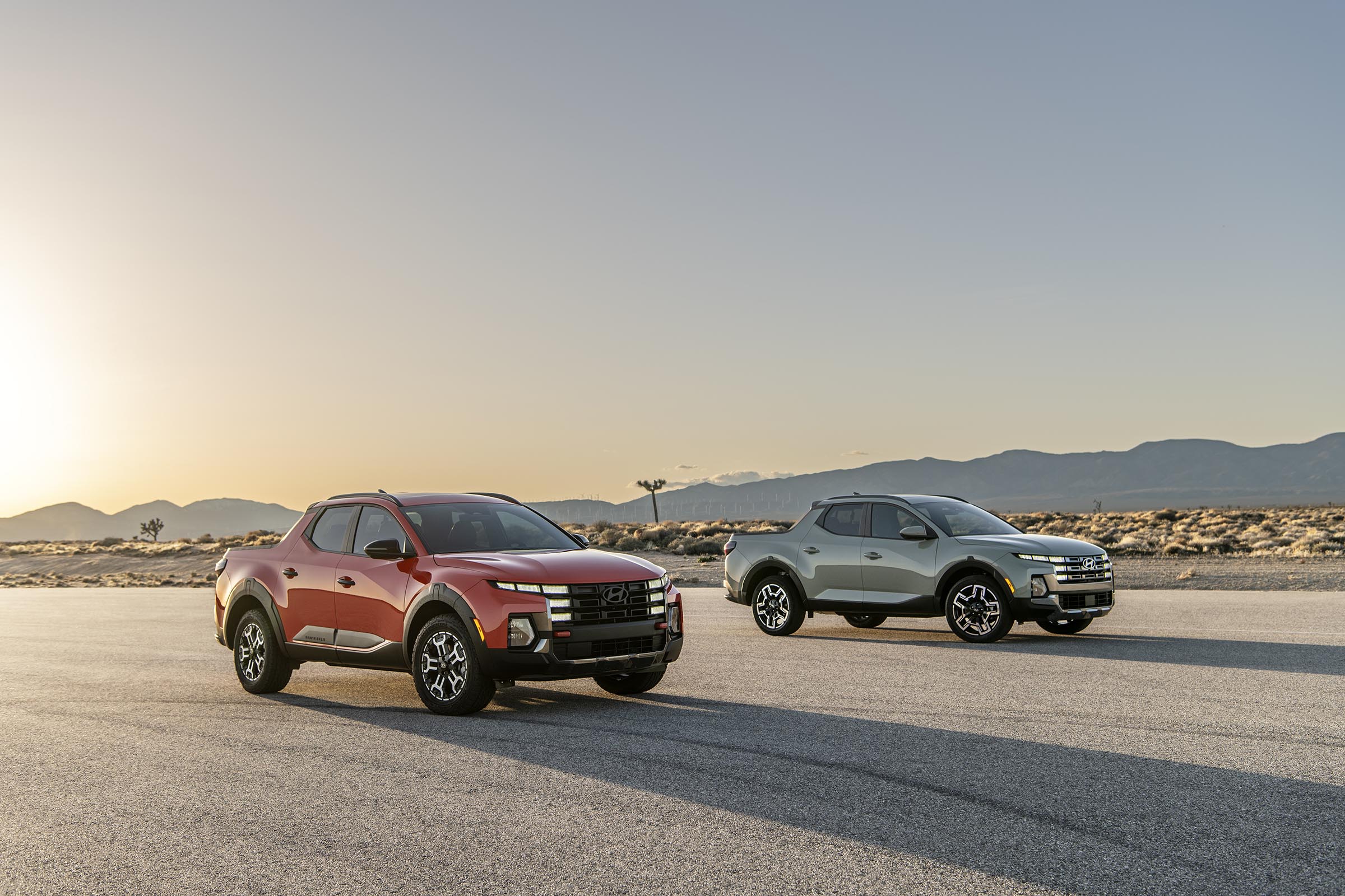 2025 Hyundai Santa Cruz XRT and Limited
