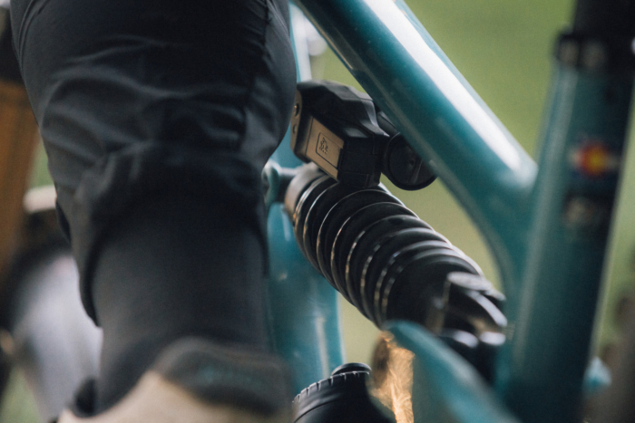 FOX Live Valve Neo on a downhill mountain bike