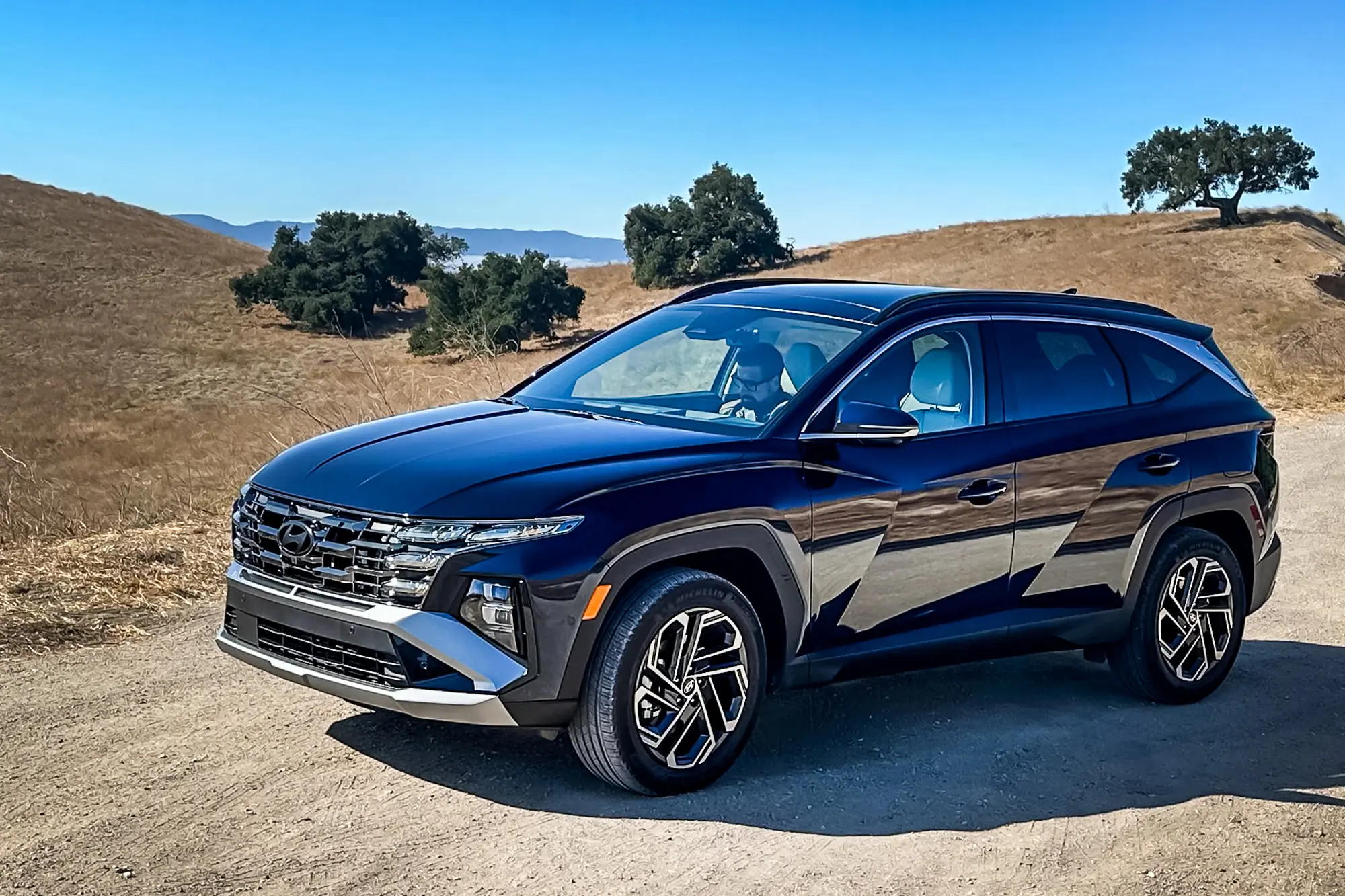 2025 Hyundai Tucson Hybrid