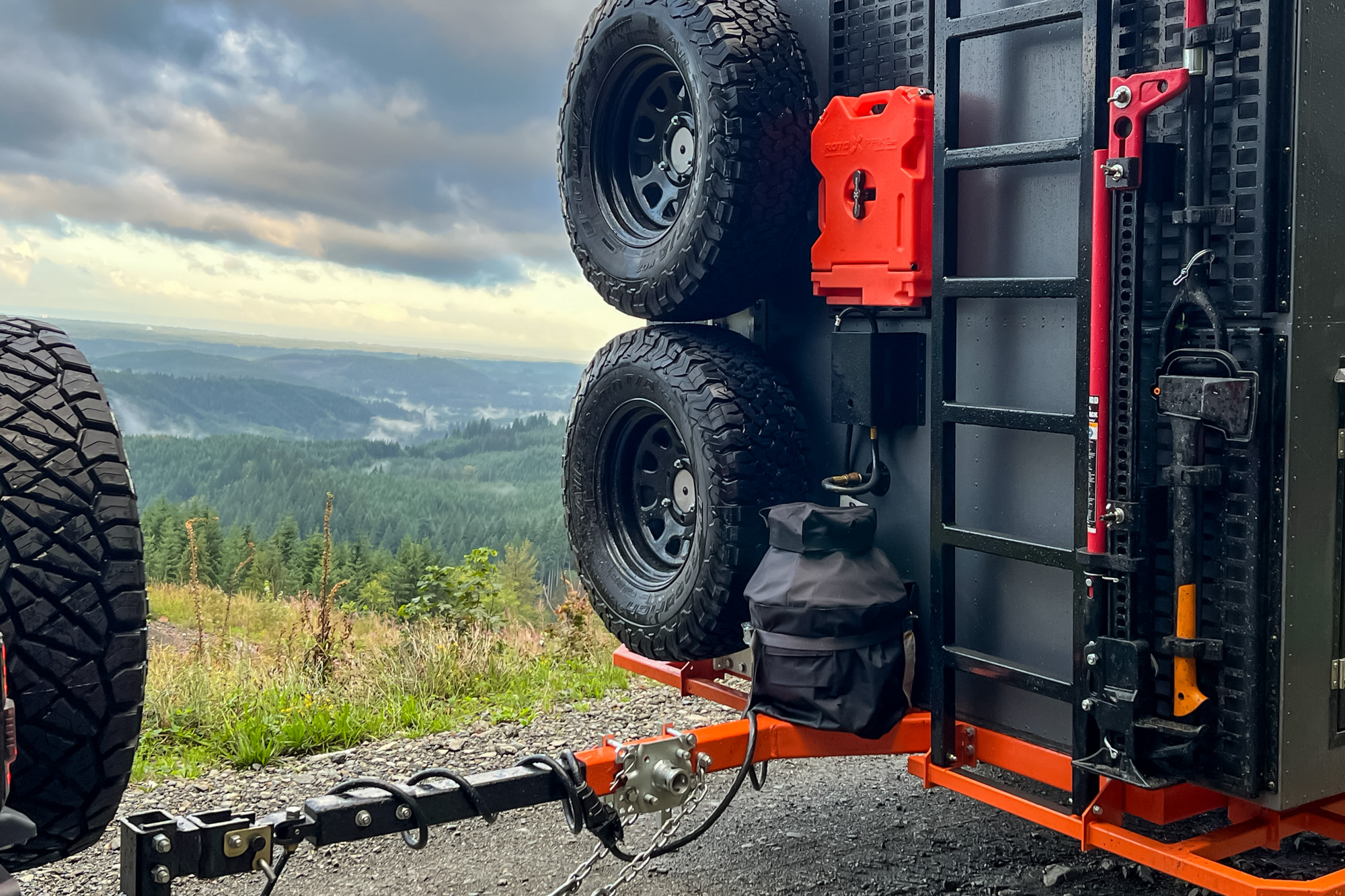 Mammoth Overland Tall Boy overland trailer