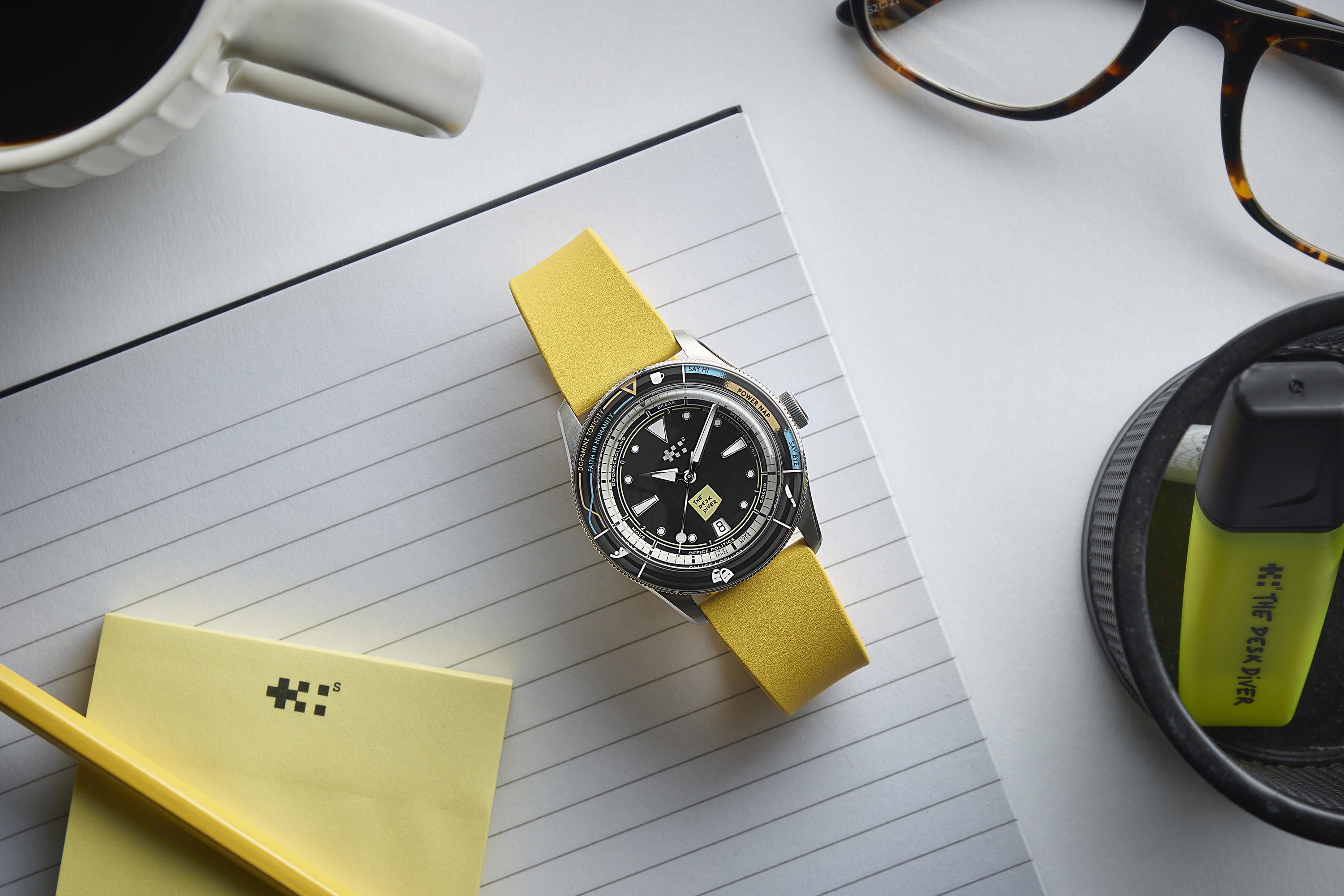 Christopher Ward Desk Diver