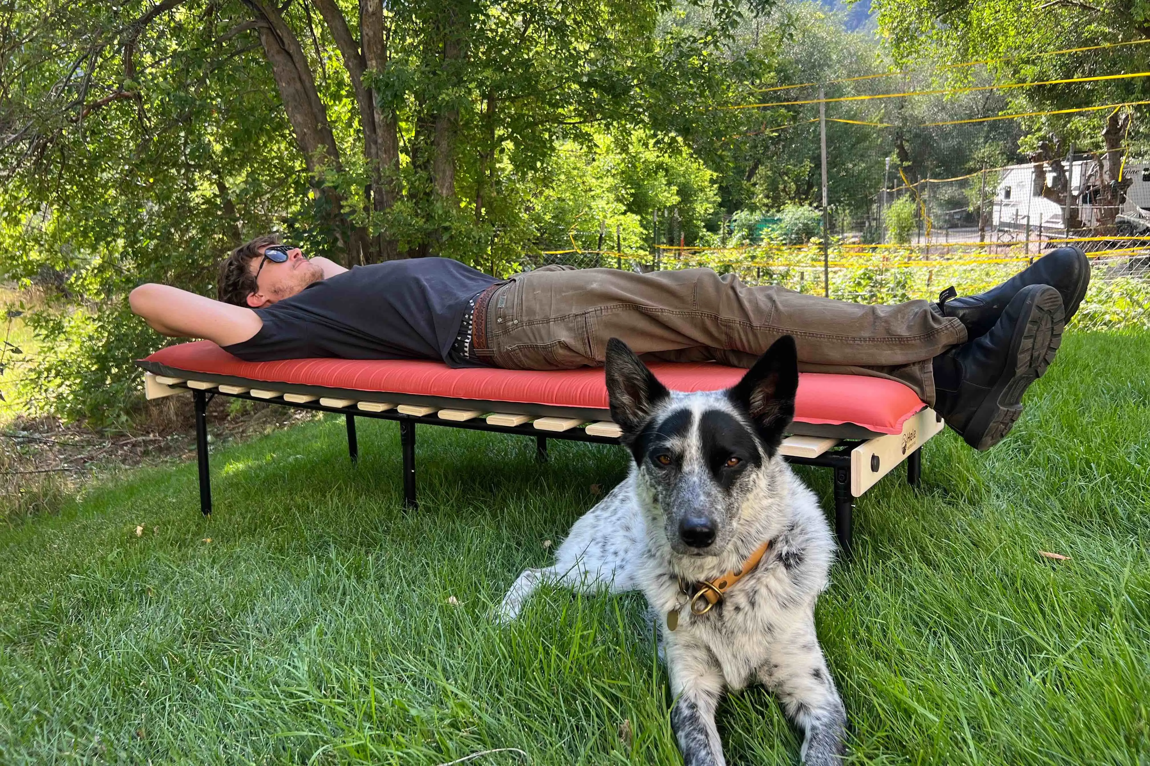 Hele Outdoors Hele Box sleep platform