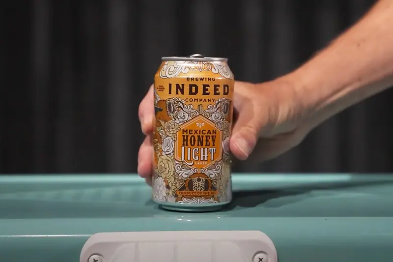BeerJunkie: Indeed Brewing Mexican Honey Light Lager