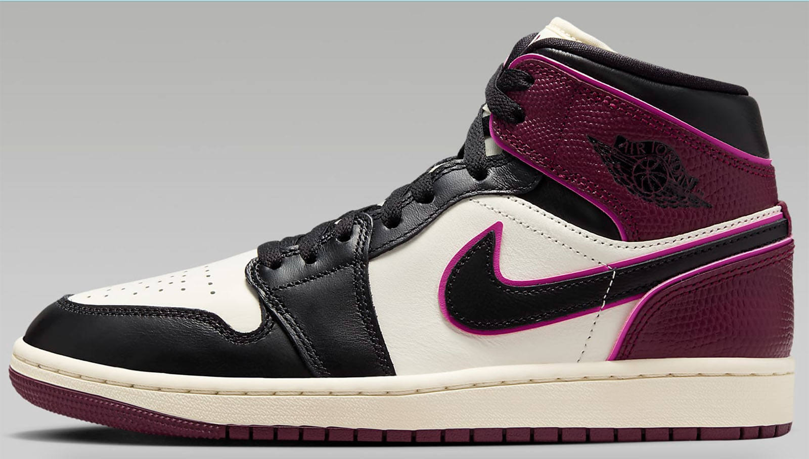 NIke Air Jordan 1 Mid Se