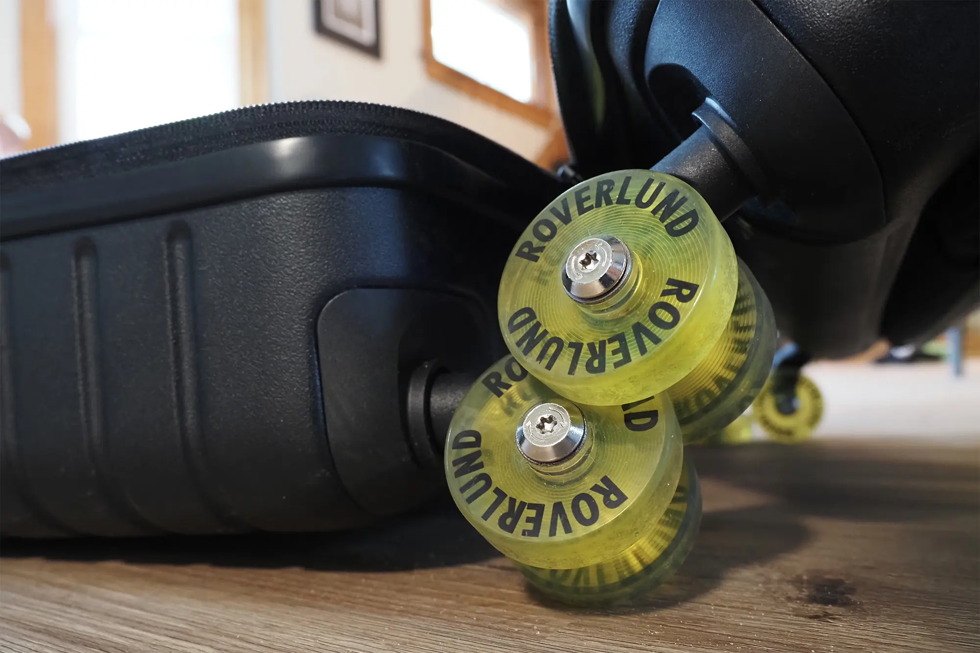 roverlund wheels stuck