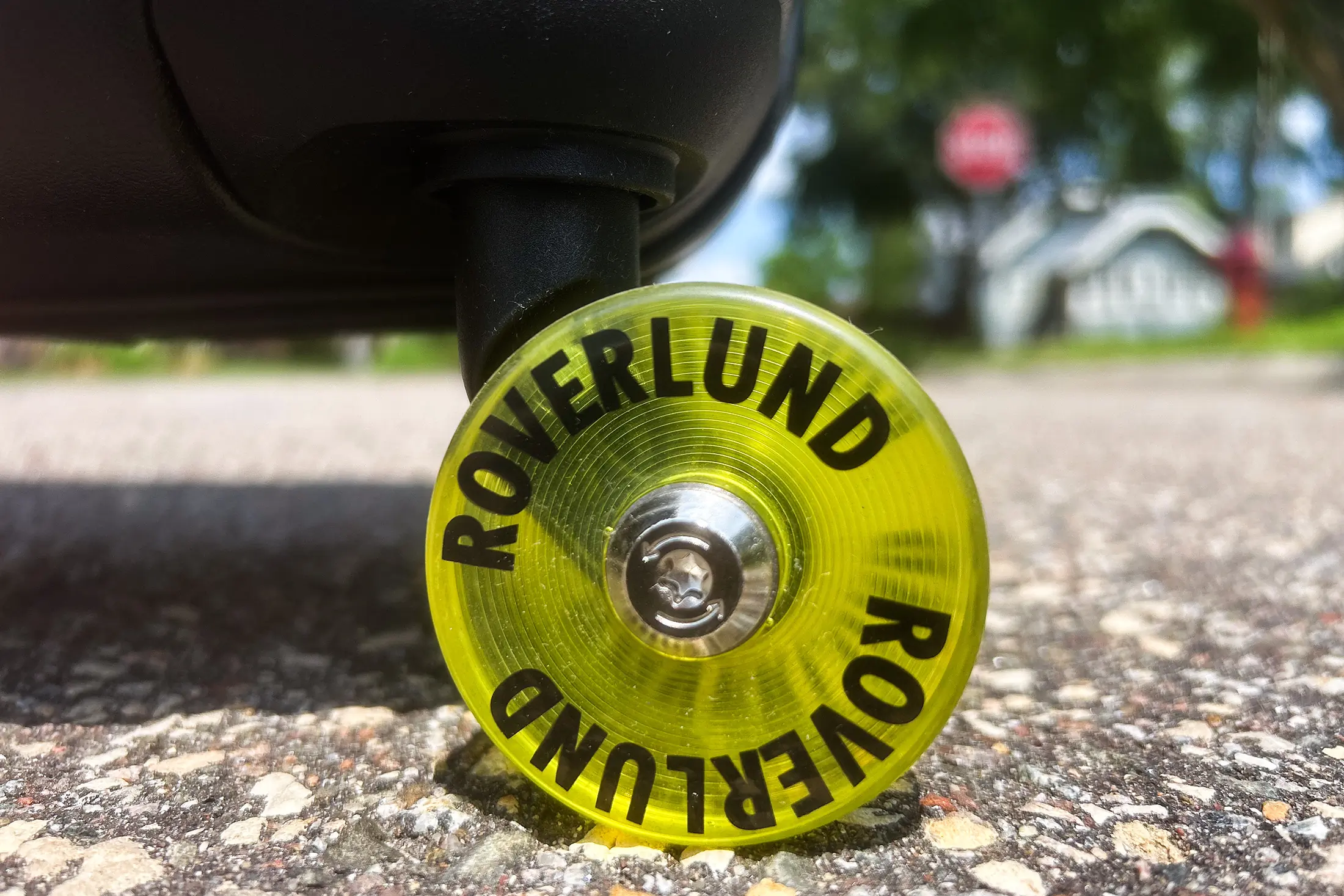 Roverlund ready to roll carry on case wheels