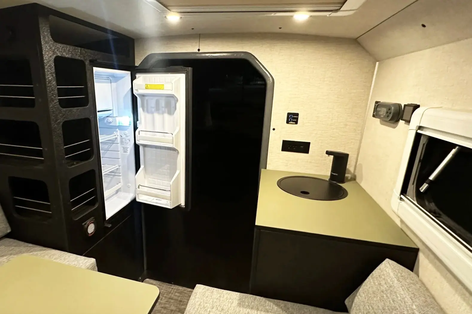 tufport overlander interior