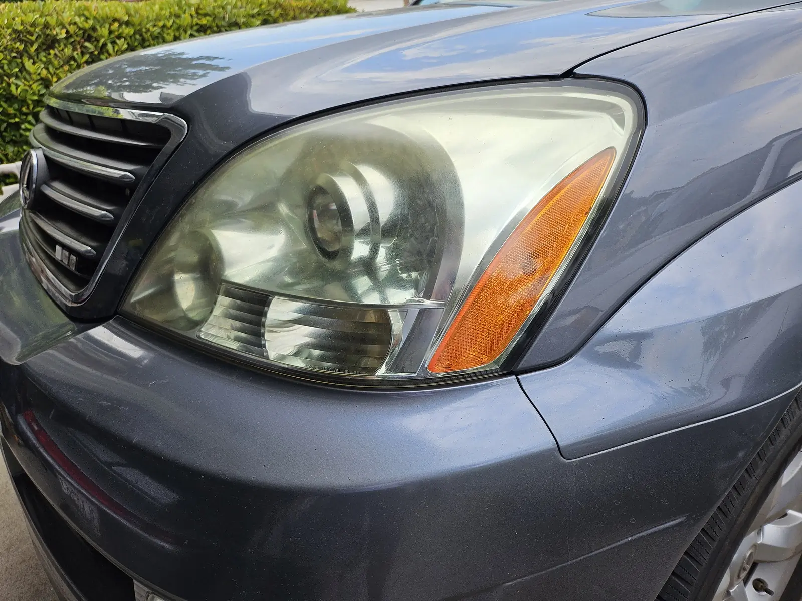 Clarity restored to almost new quality using the Meguiar's Ultimate Sealant; (photo/Derek Mau)