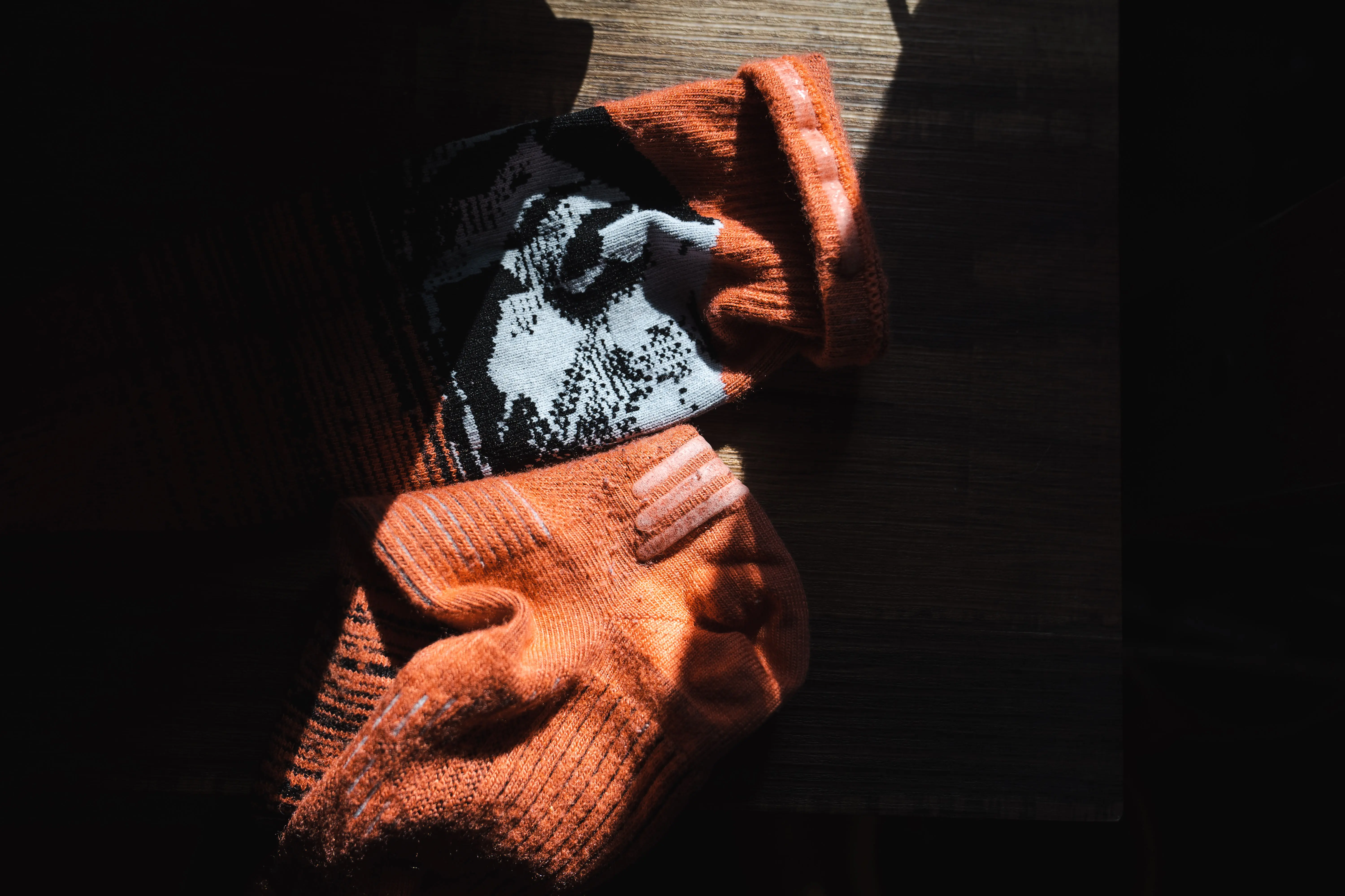 Not built with compression, the Le Bent’s Cody Townsend & Elyse Saugstad Pro Series Zero Cushion Socks have silicone strips to help the socks stay in place; (photo/Eligh Purvis)