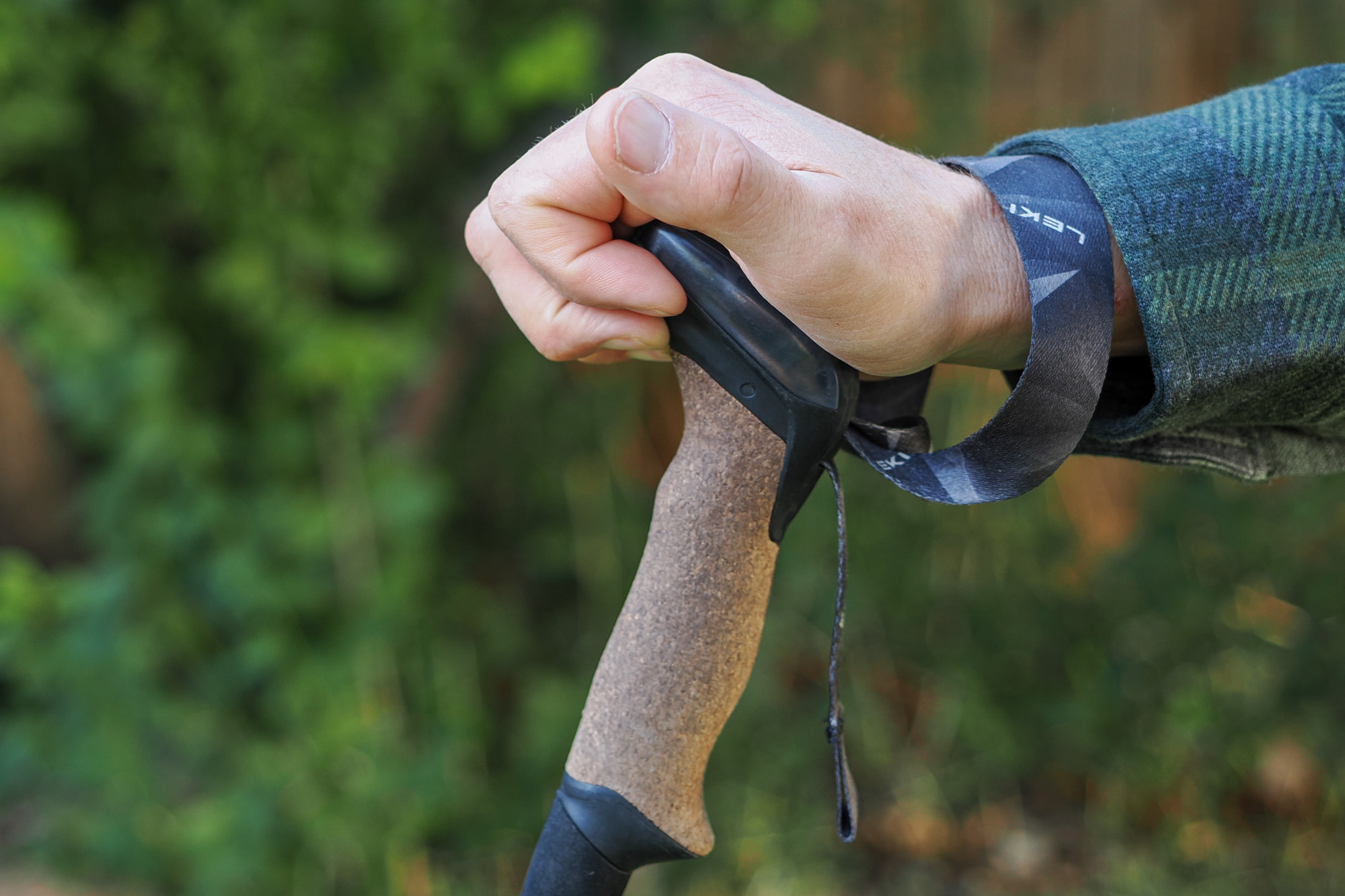 LEKI Black Series FX Carbon Trekking Poles