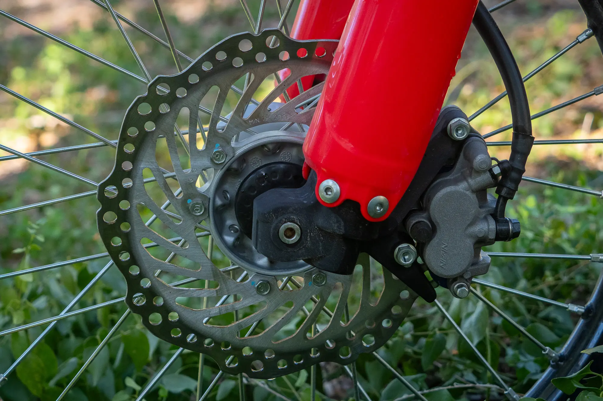 Nissin dual piston front disc brake