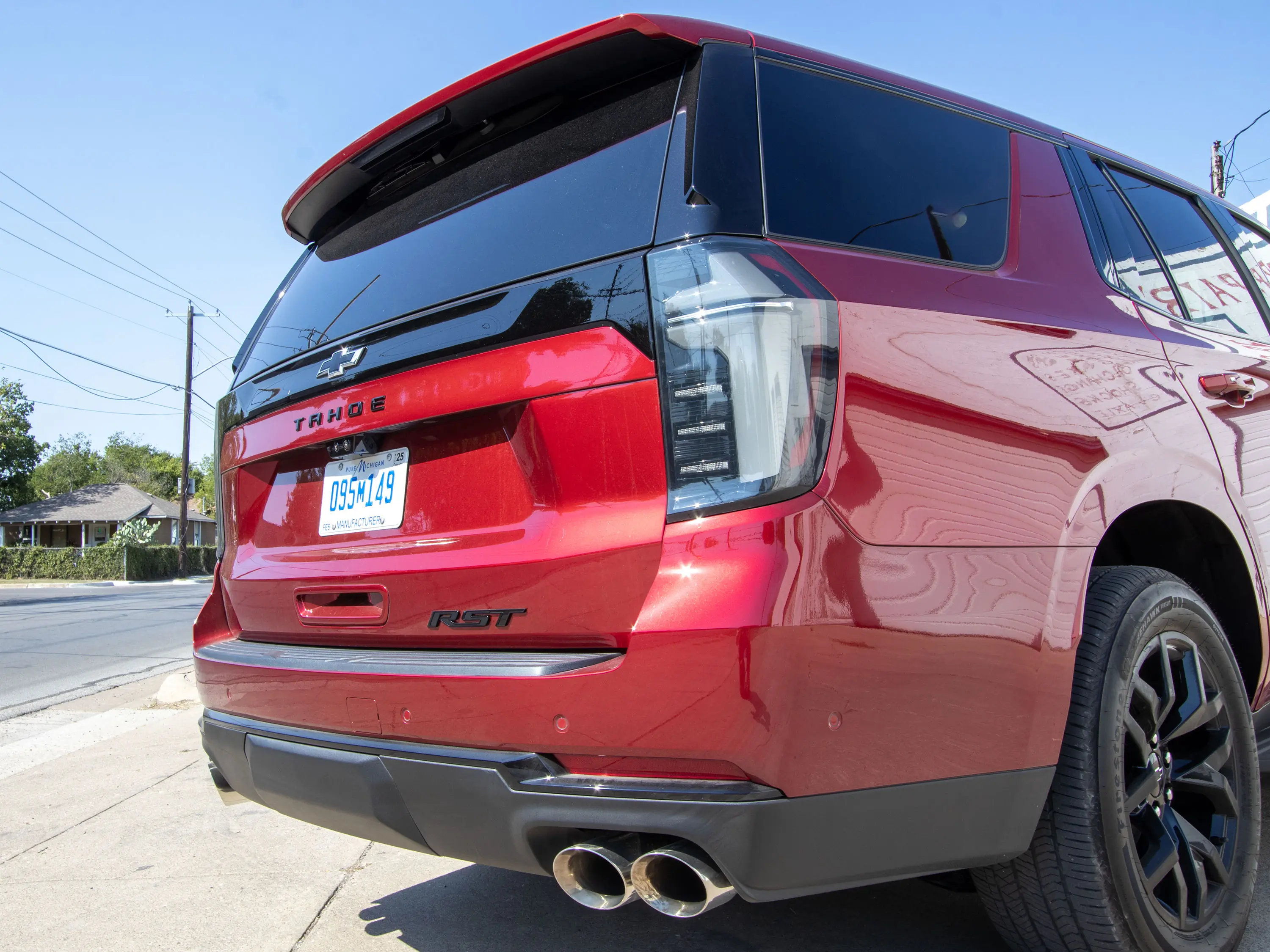 2025 Chevrolet Tahoe RST