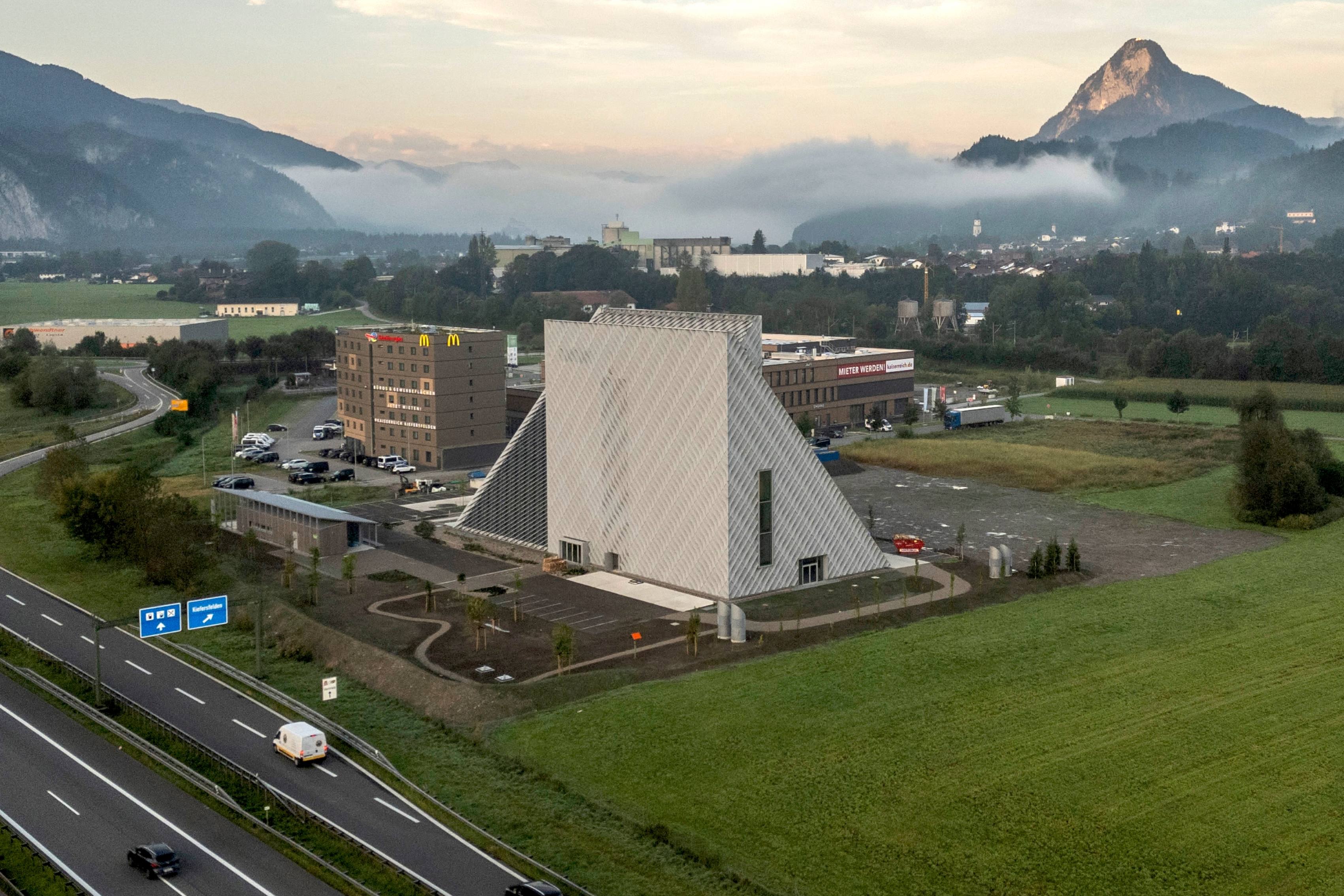 DYNAFIT Speed Factory