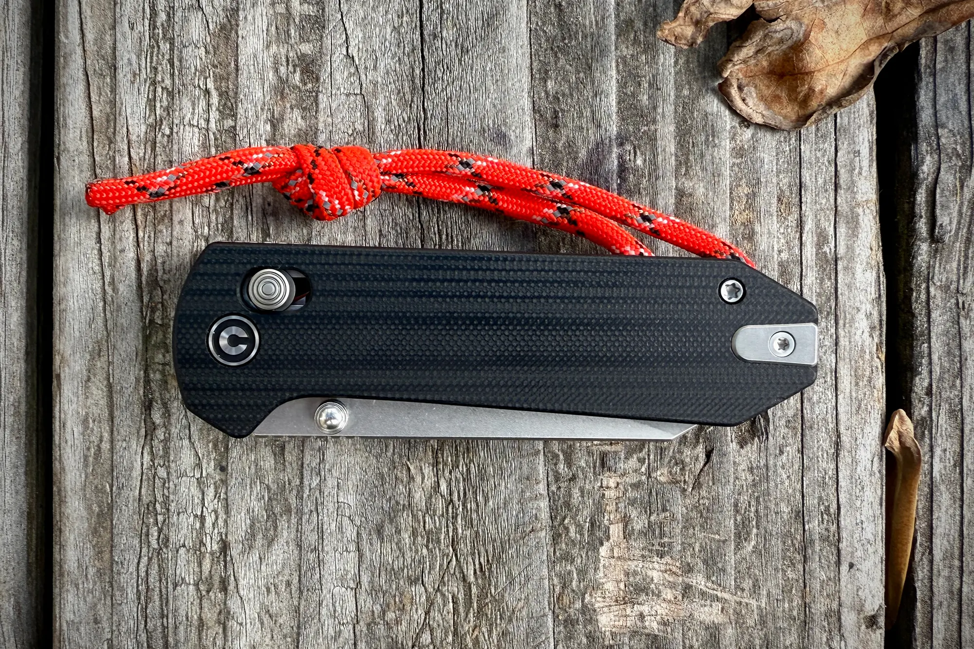 folded civivi yonder crossbar lock knife