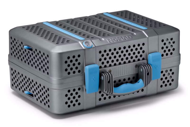 NOMAD Grill and Smoker