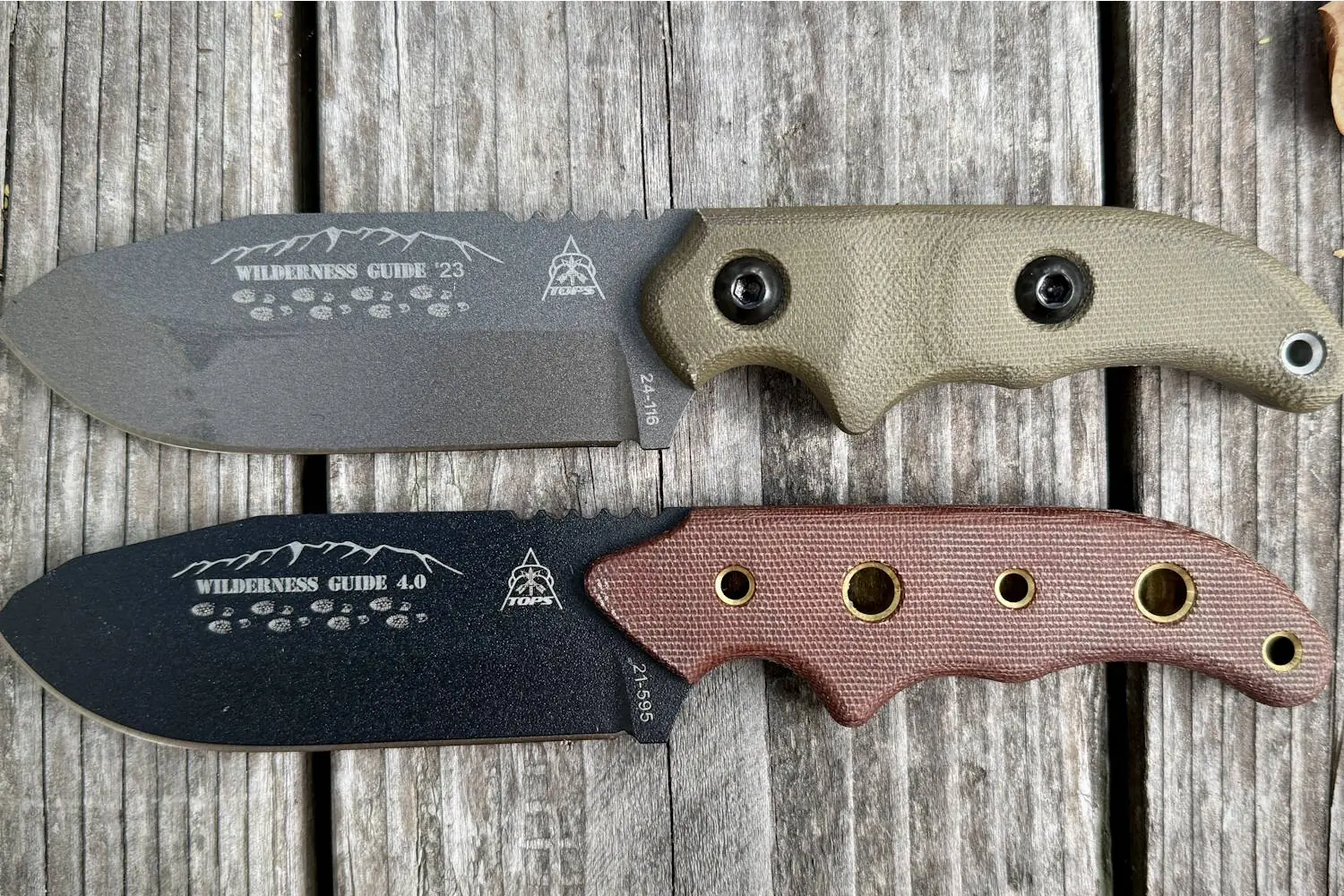 A side-by-side comparison of two knives WG23 and WG 4.0