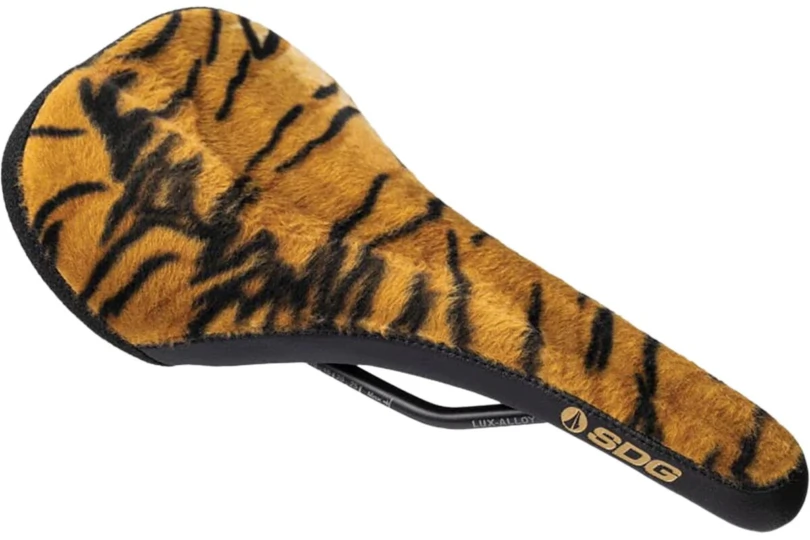 Bel-Air V3 Lux-Alloy Animal Print Throwback Saddle