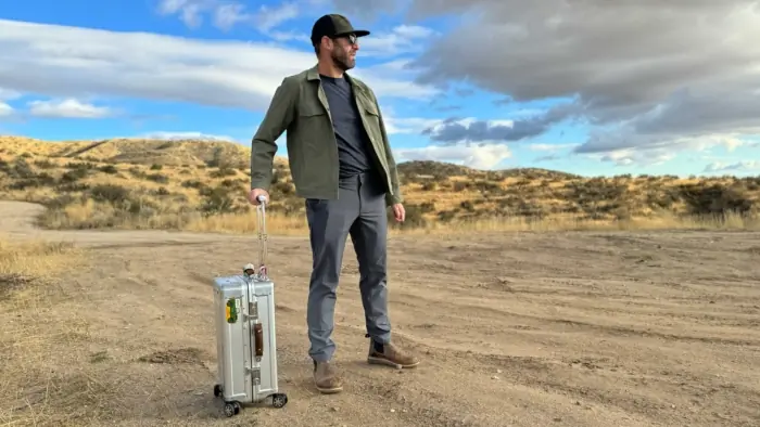 Minimalist Aesthetic, Pockets Galore: Bluffworks Envoy Lightweight Travel Pants Review