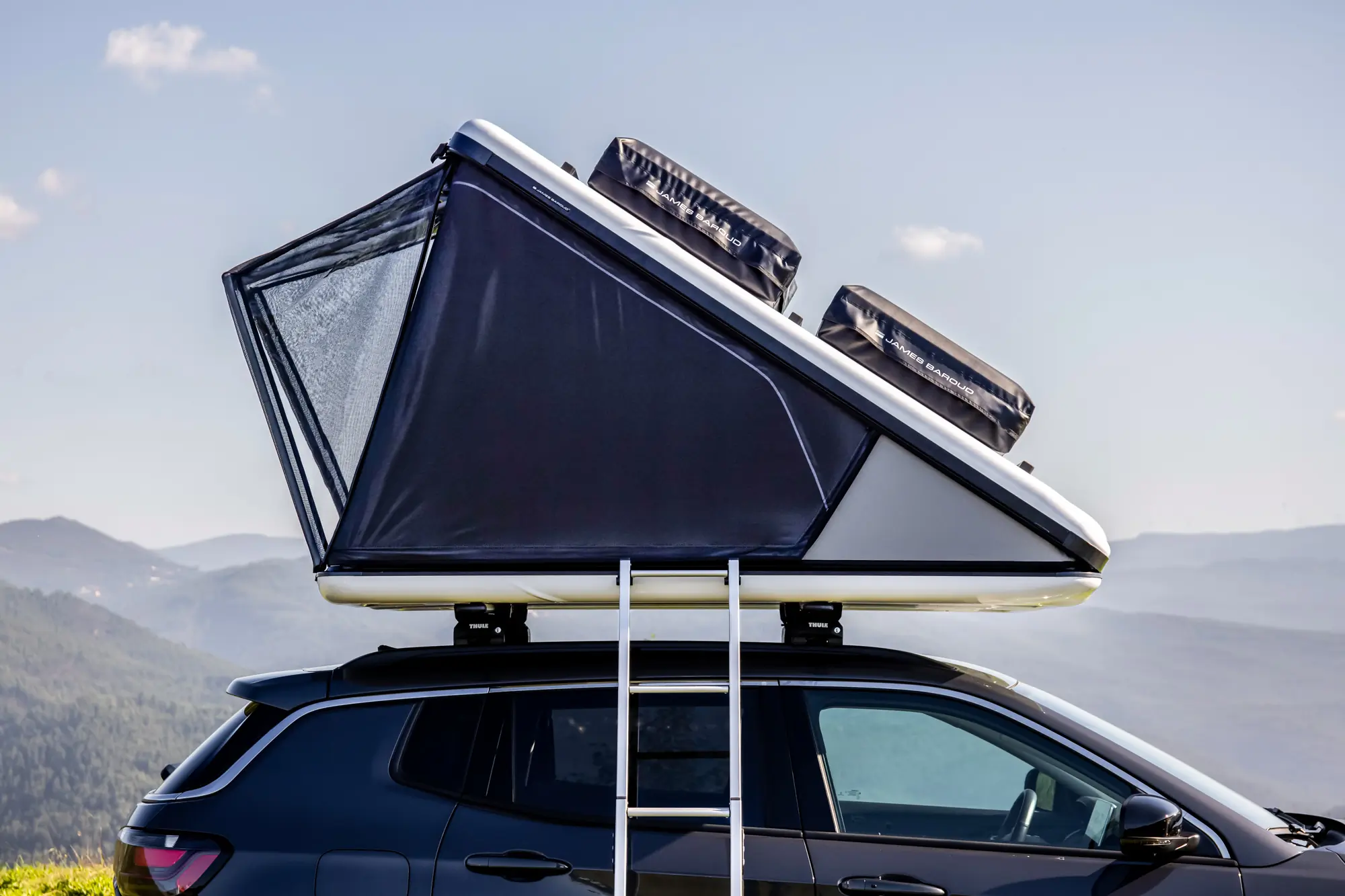 Impressive Plastic Wedge, Lower Price: James Baroud ‘Project Shadow’ Rooftop Tent Preview