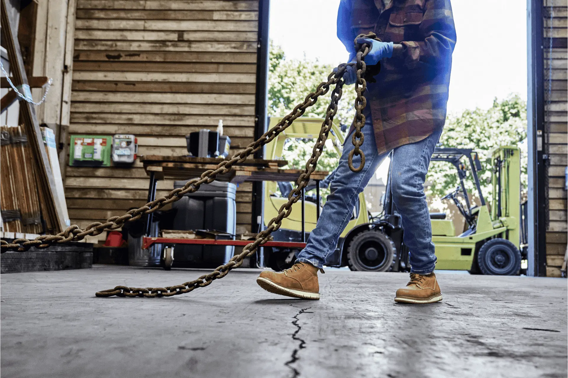 person in garage pulling chain in keen san jose boot