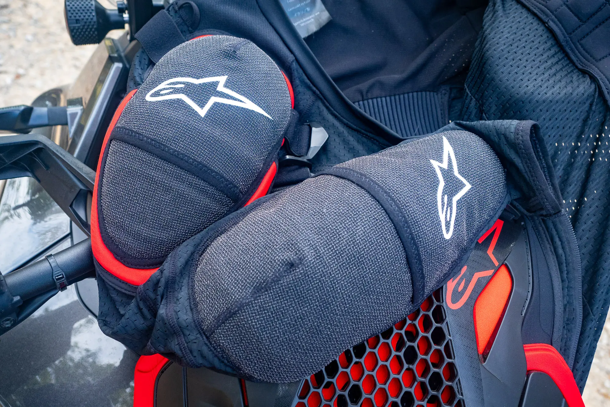Alpinestars Tech-Air Off-Road shoulder and arm passive protection