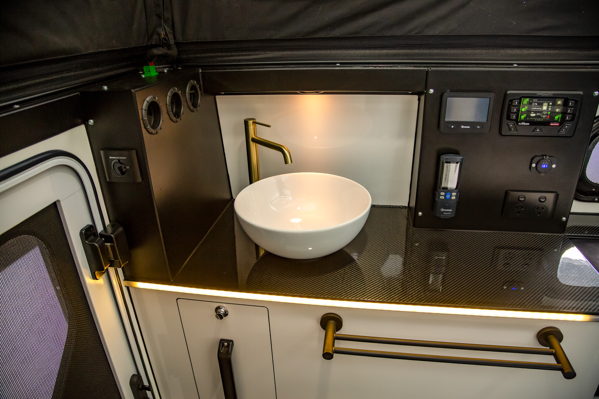 Patriot Campers Supertourer ST5 Finke Edition