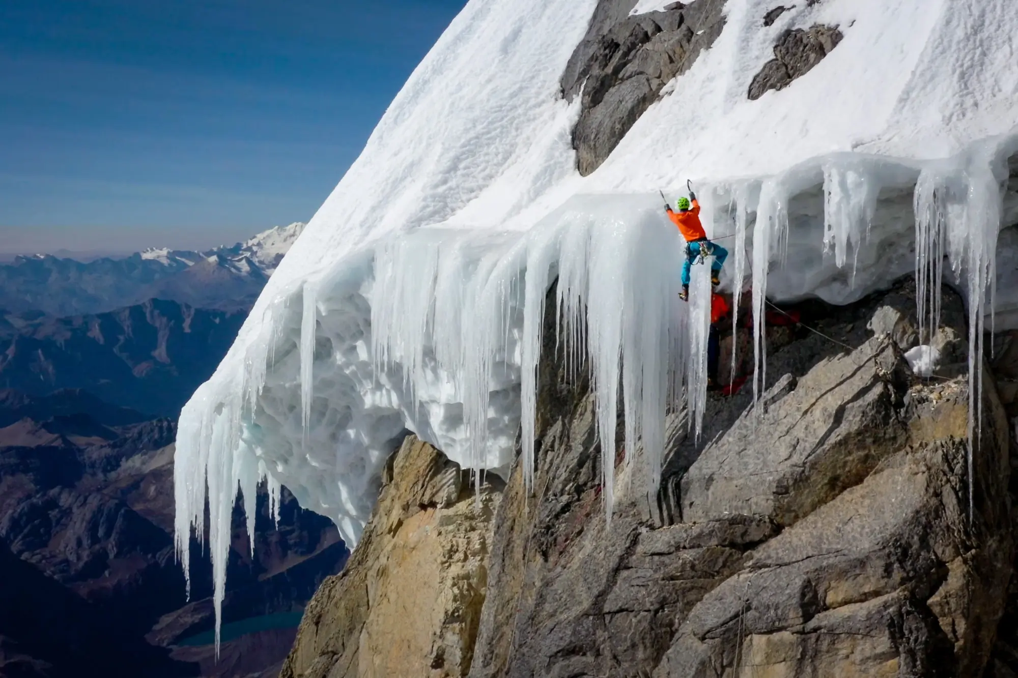 Watch Climbers Push the Limits in ‘Jirishanca’ Trailer