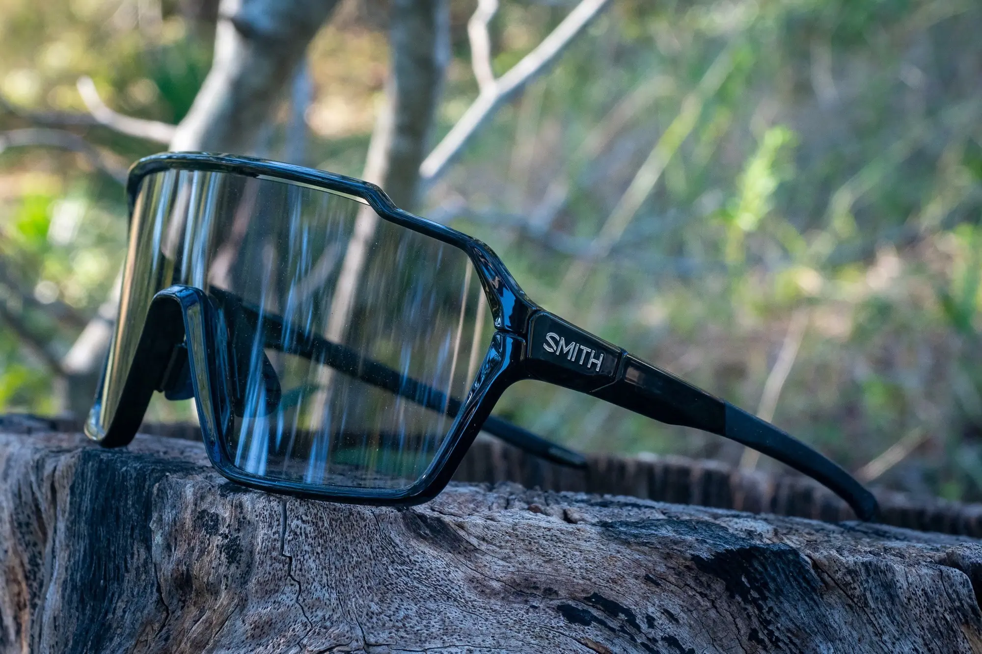 The Smith Shift XL MAG cycling sunglasses with the Chromapop Photochromic lens