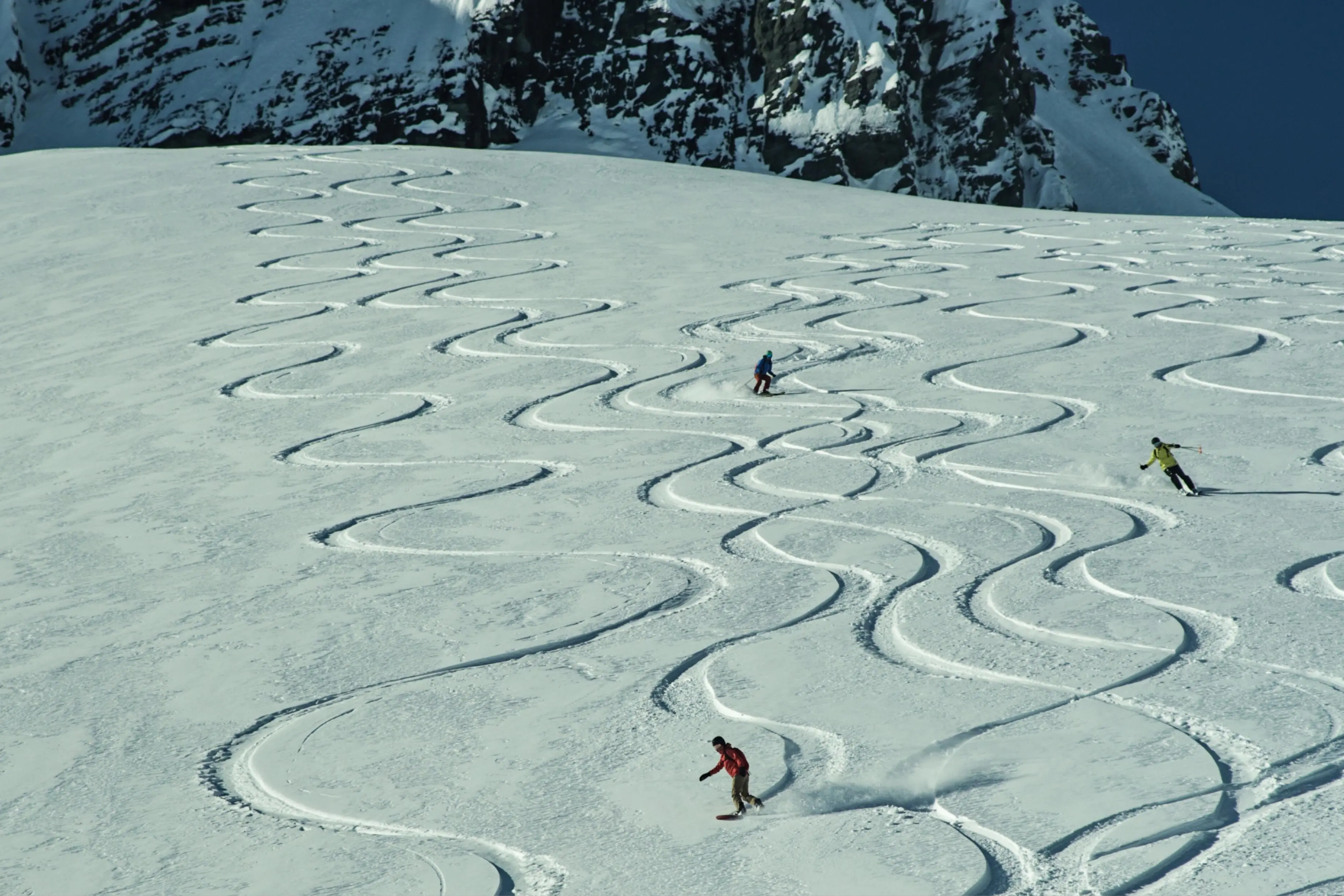 heli ski guide helicopter skiing