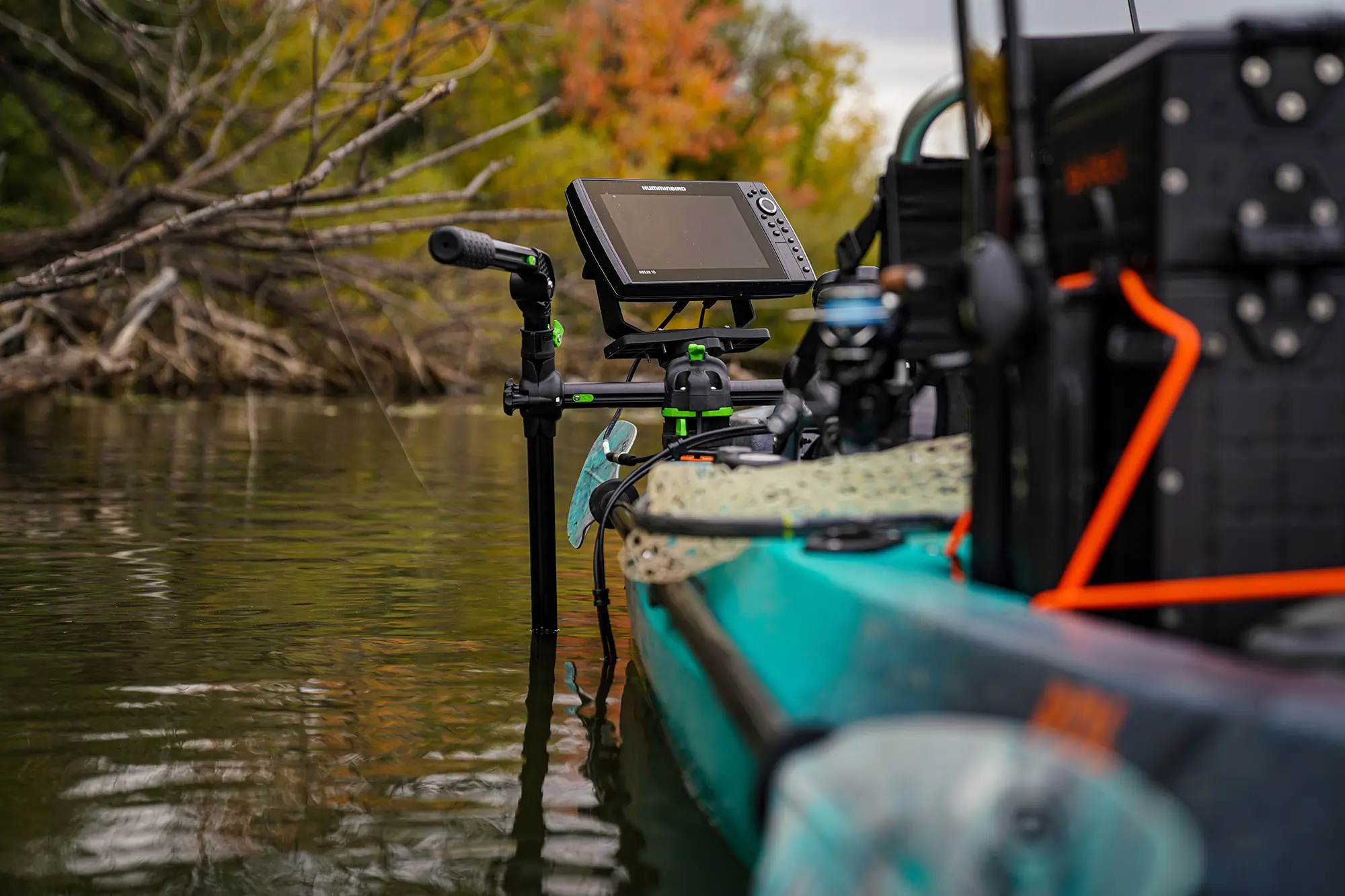 humminbird electronics mounted on kayak