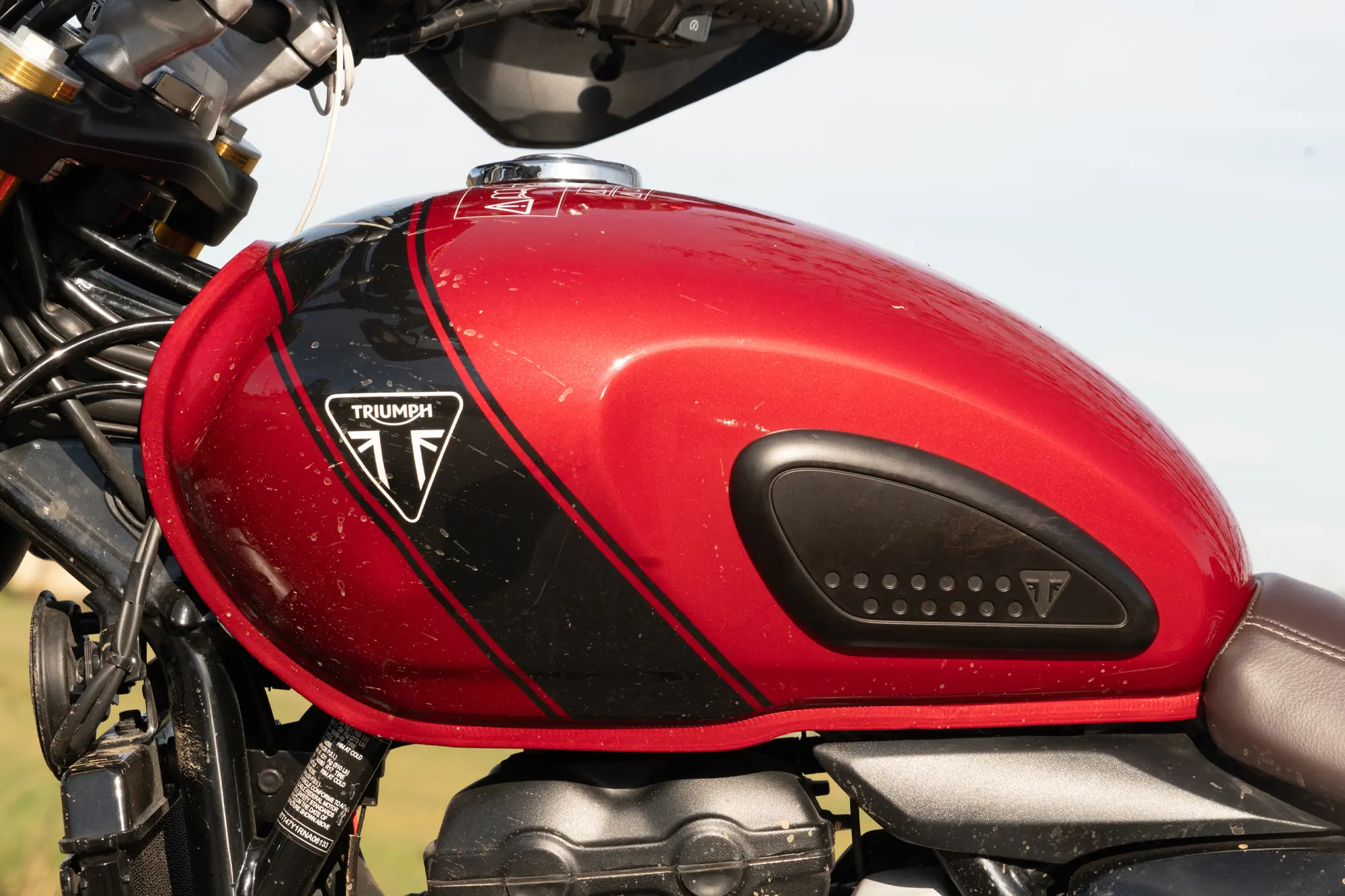 the triumph scrambler 400 x