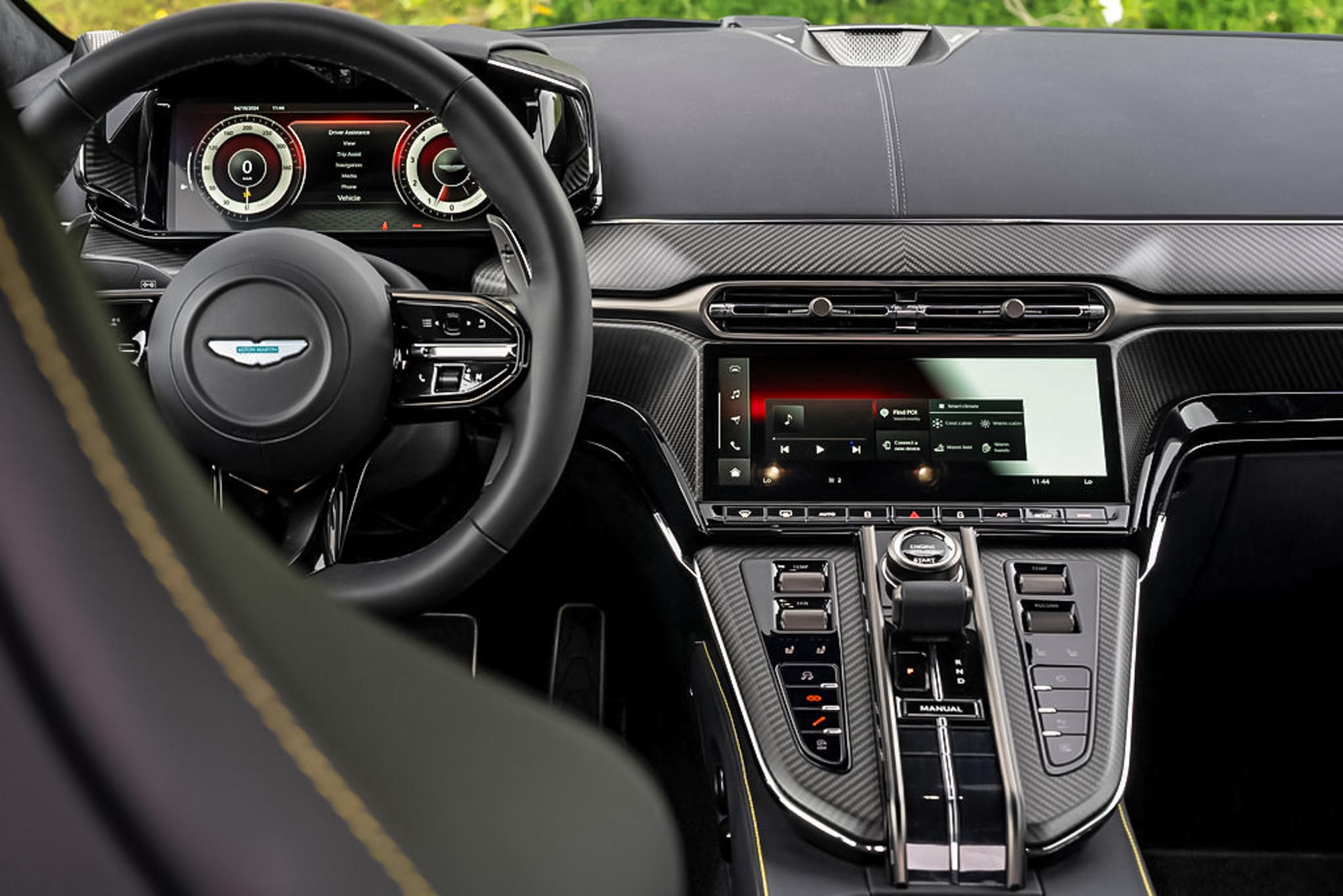 2025 Aston Martin Vantage