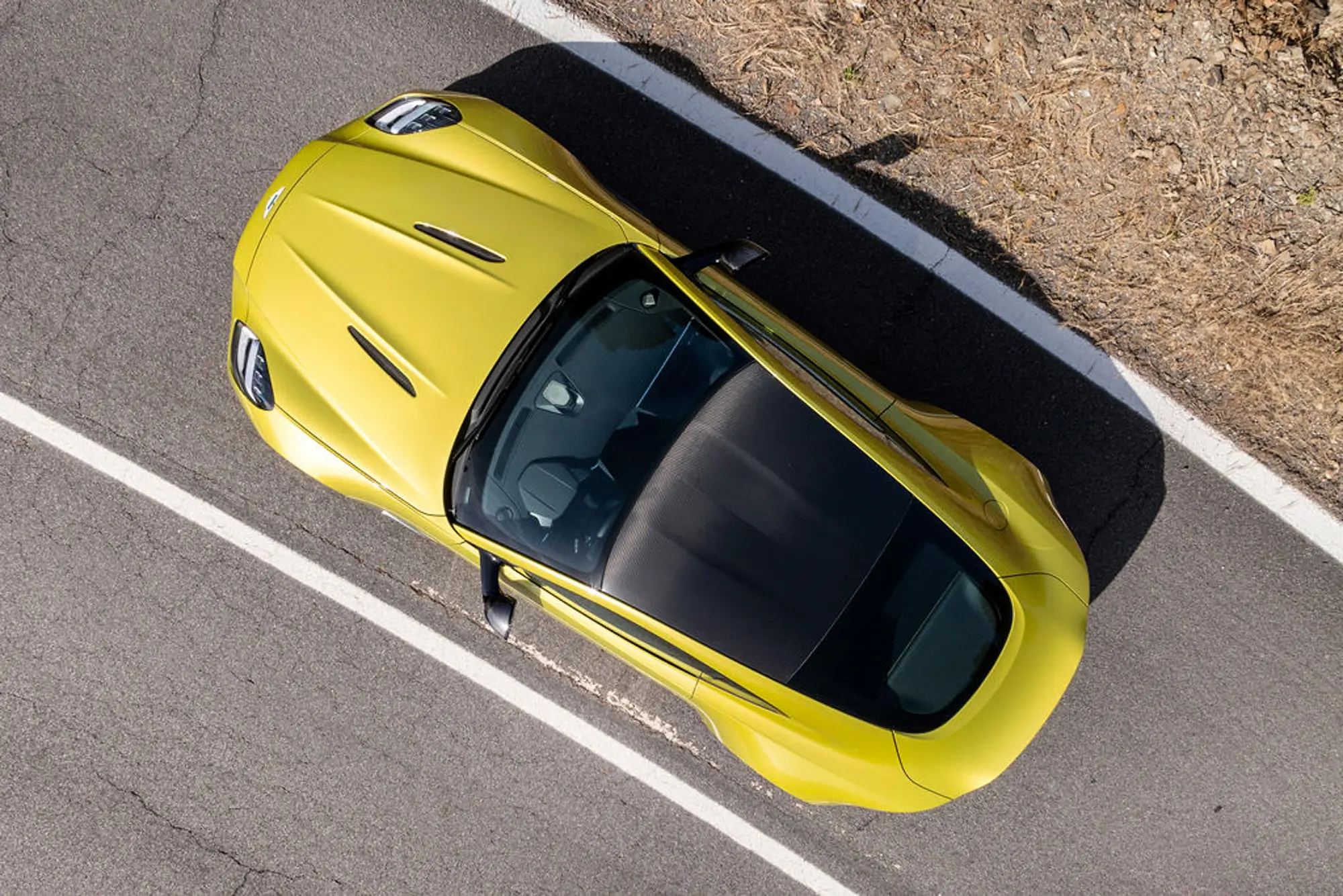 2025 Aston Martin Vantage