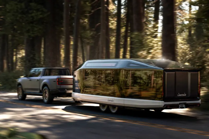 The Age of the Aero-Electric Camper Trailer Is Upon Us: Lightship AE.1 Cosmos Edition