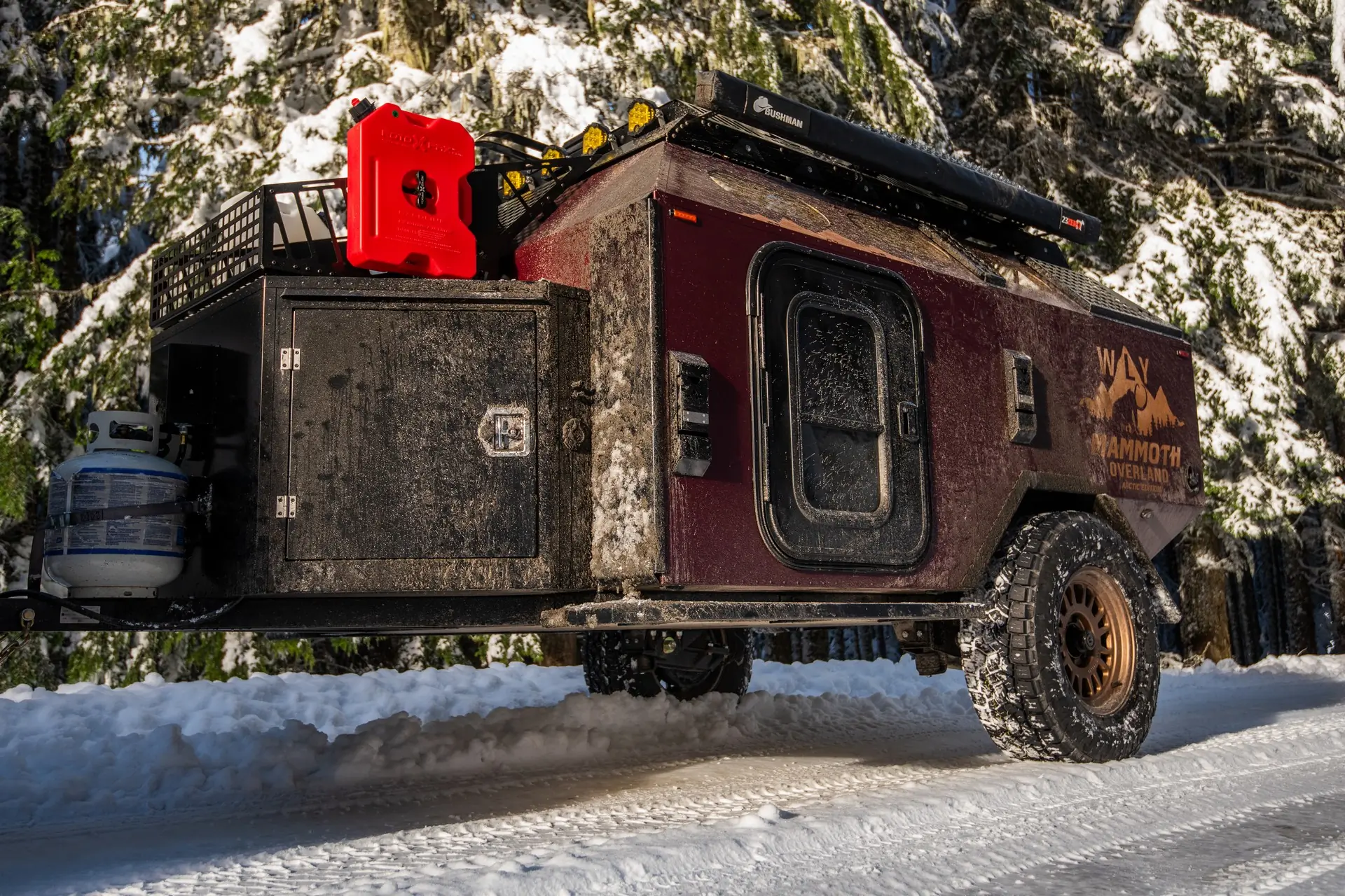 Best Travel Trailer for Cold Weather