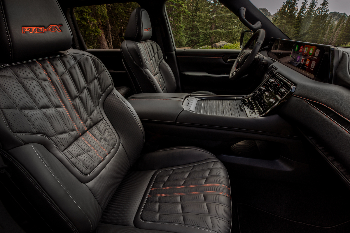 2025 Nissan Armada PRO-4X