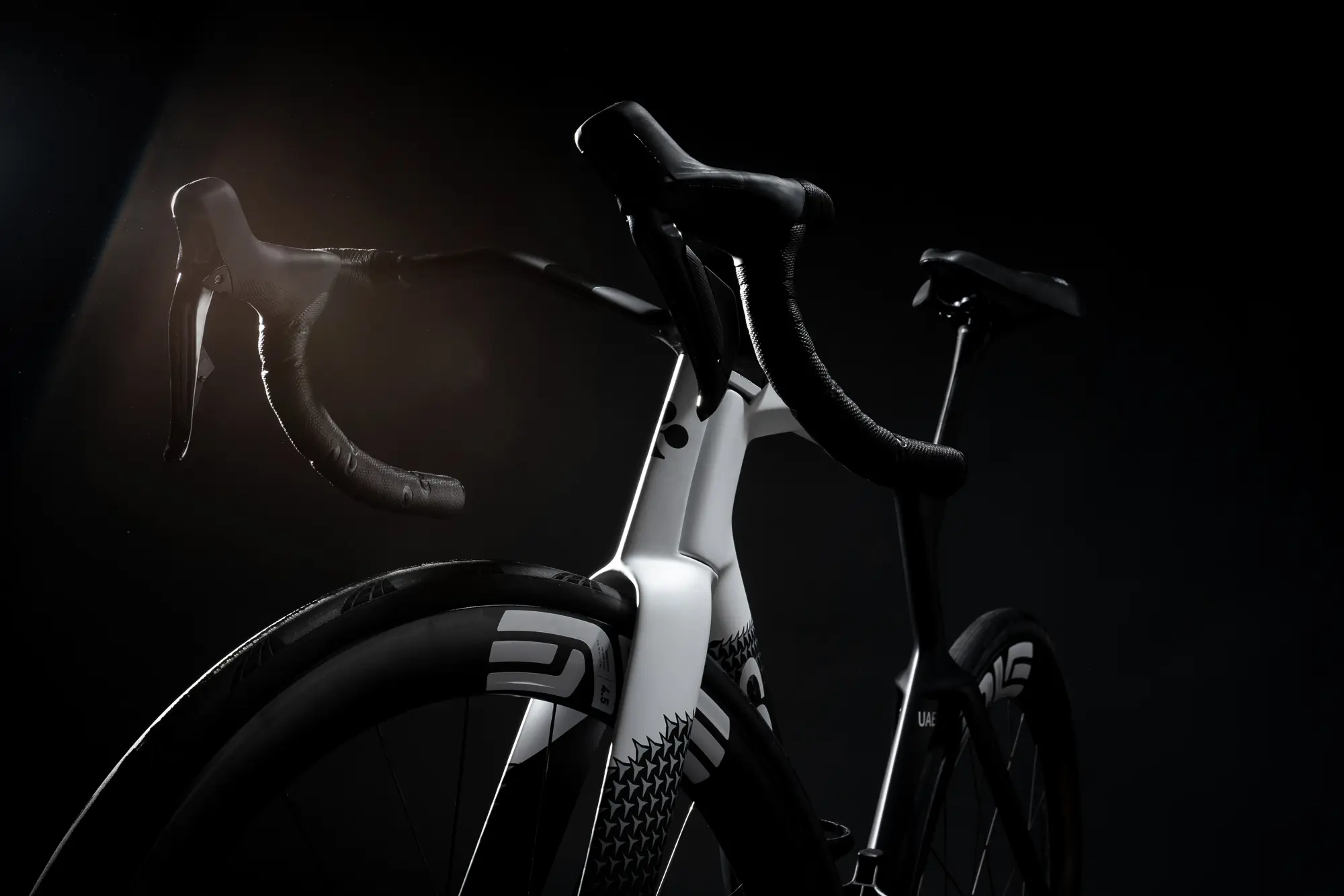 Colnago Y1Rs UAE Team Emirates replica