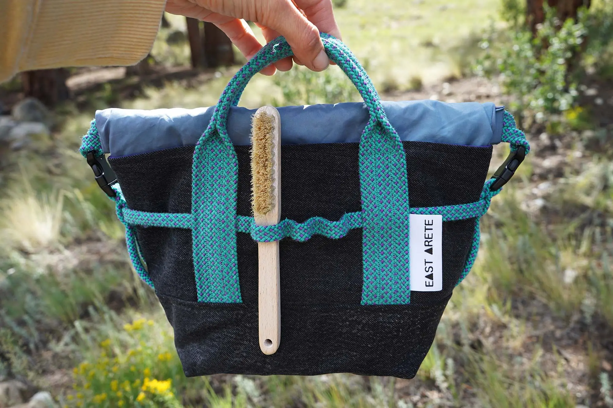 east arete chalk bag