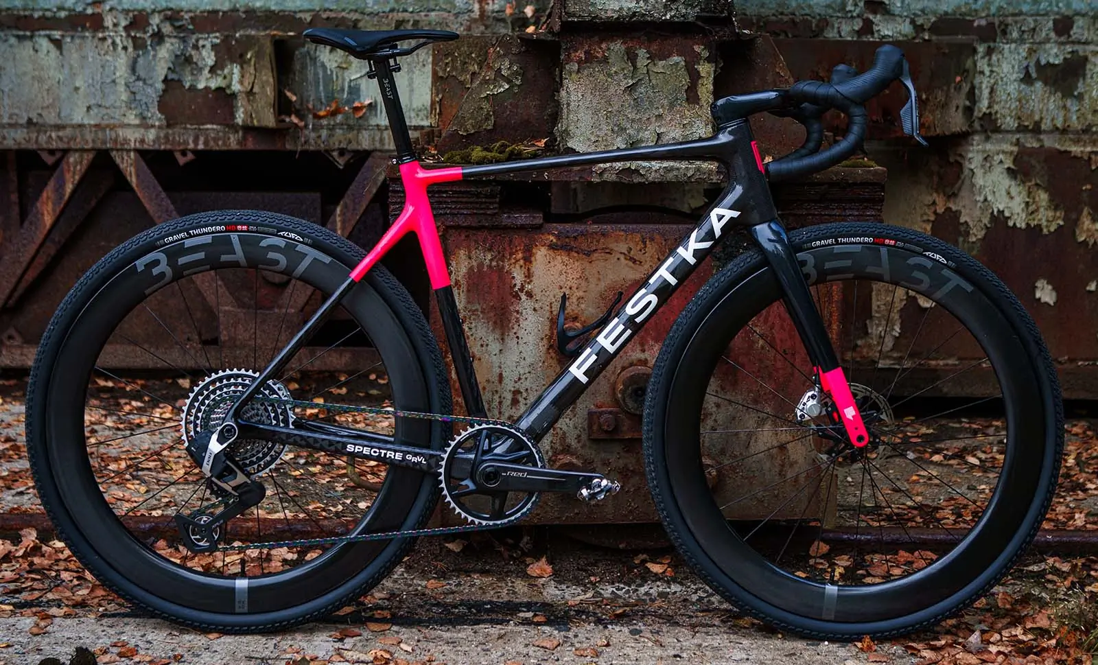 festka SPECTRE_GRVL-8