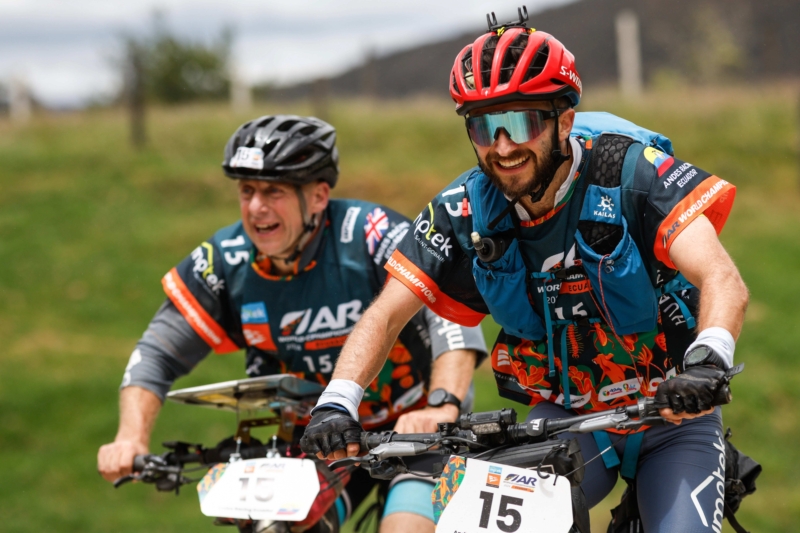 Neck & Neck: AR World Champs Headed for Razor Finish