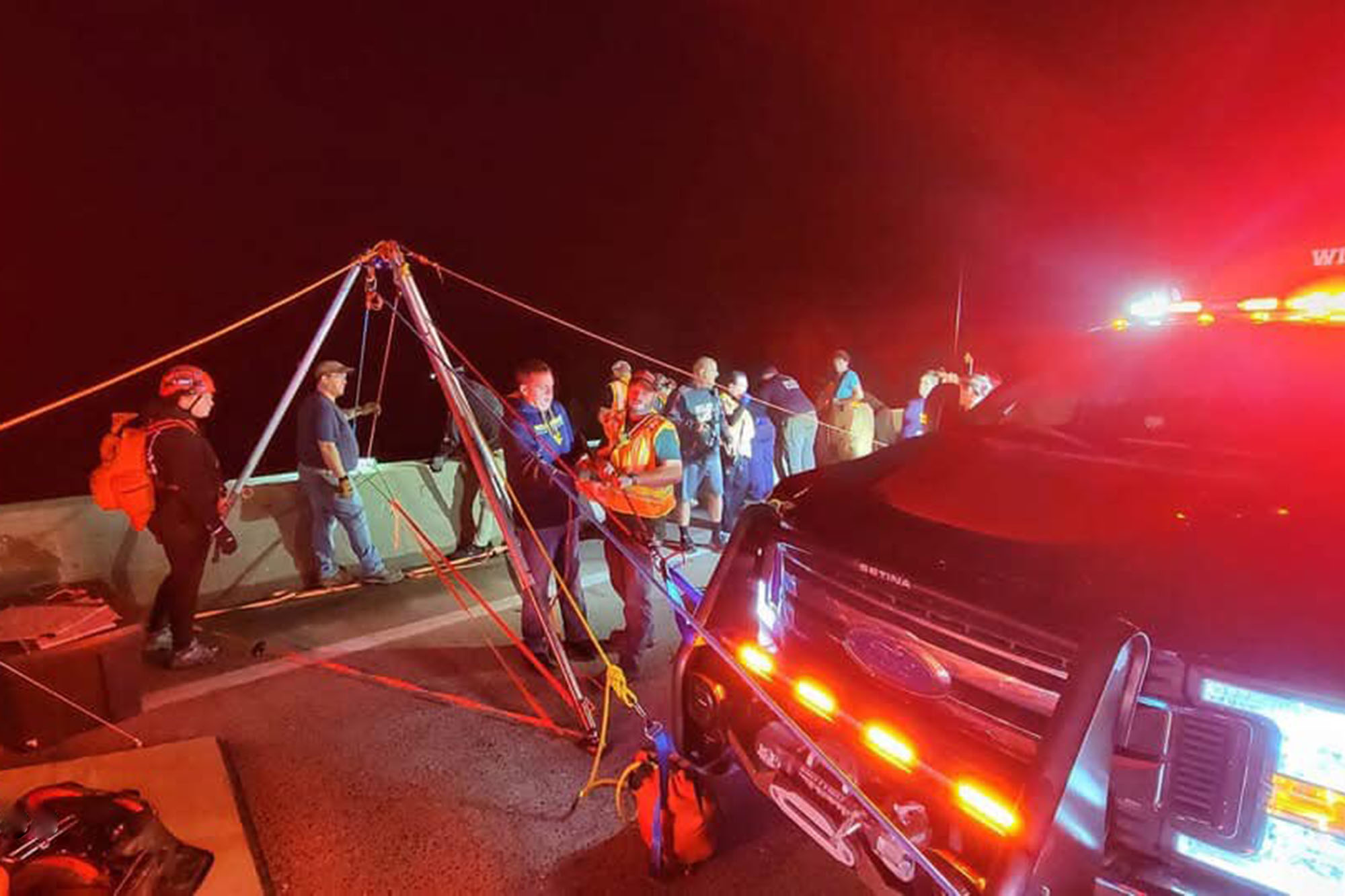 hiker rescue quicksand