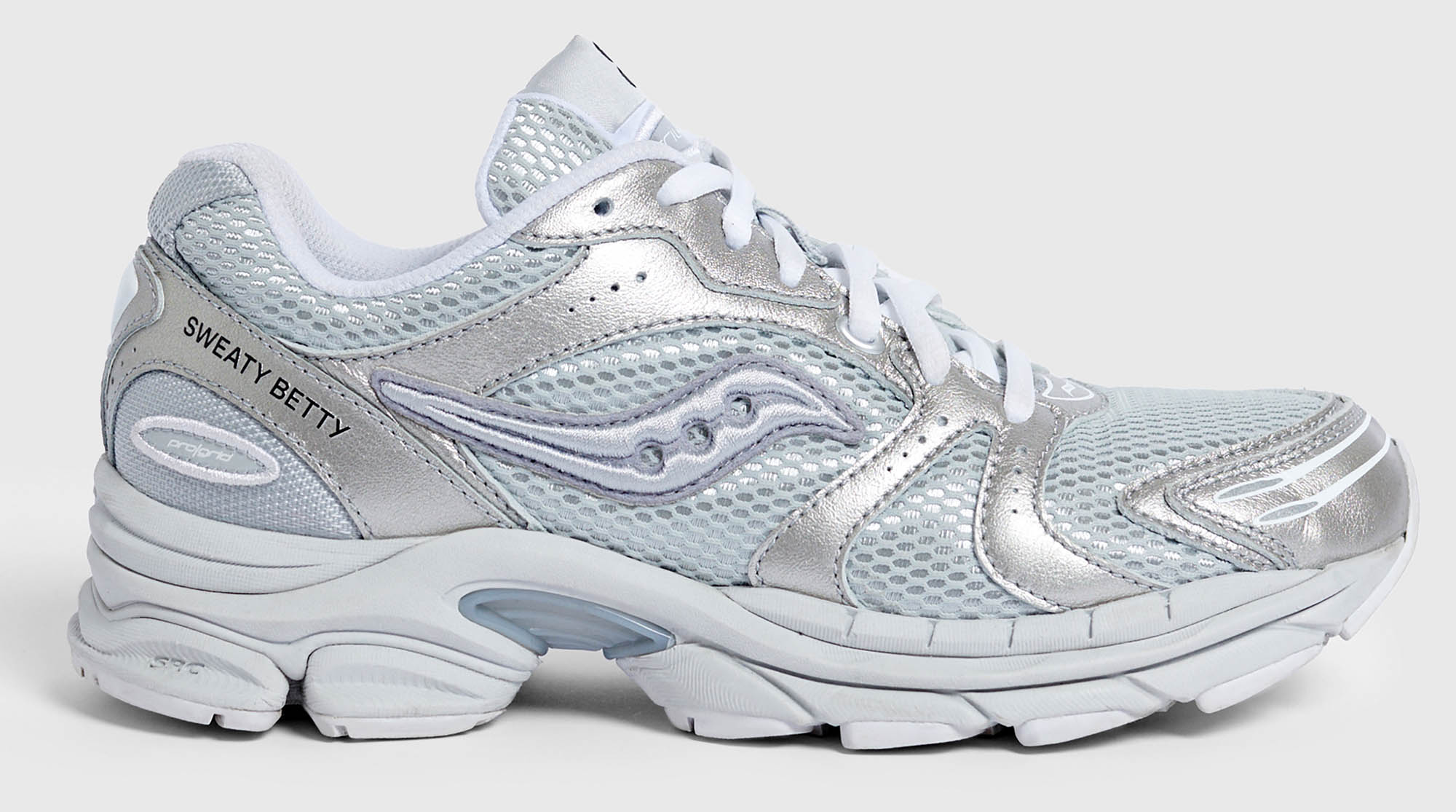 saucony x sweaty betty running shoe