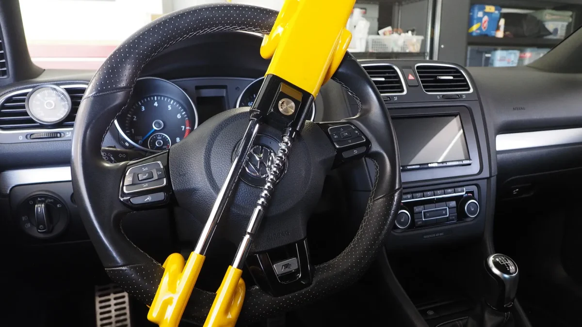 How Does a Car Wheel Lock Work: Secure Your Ride