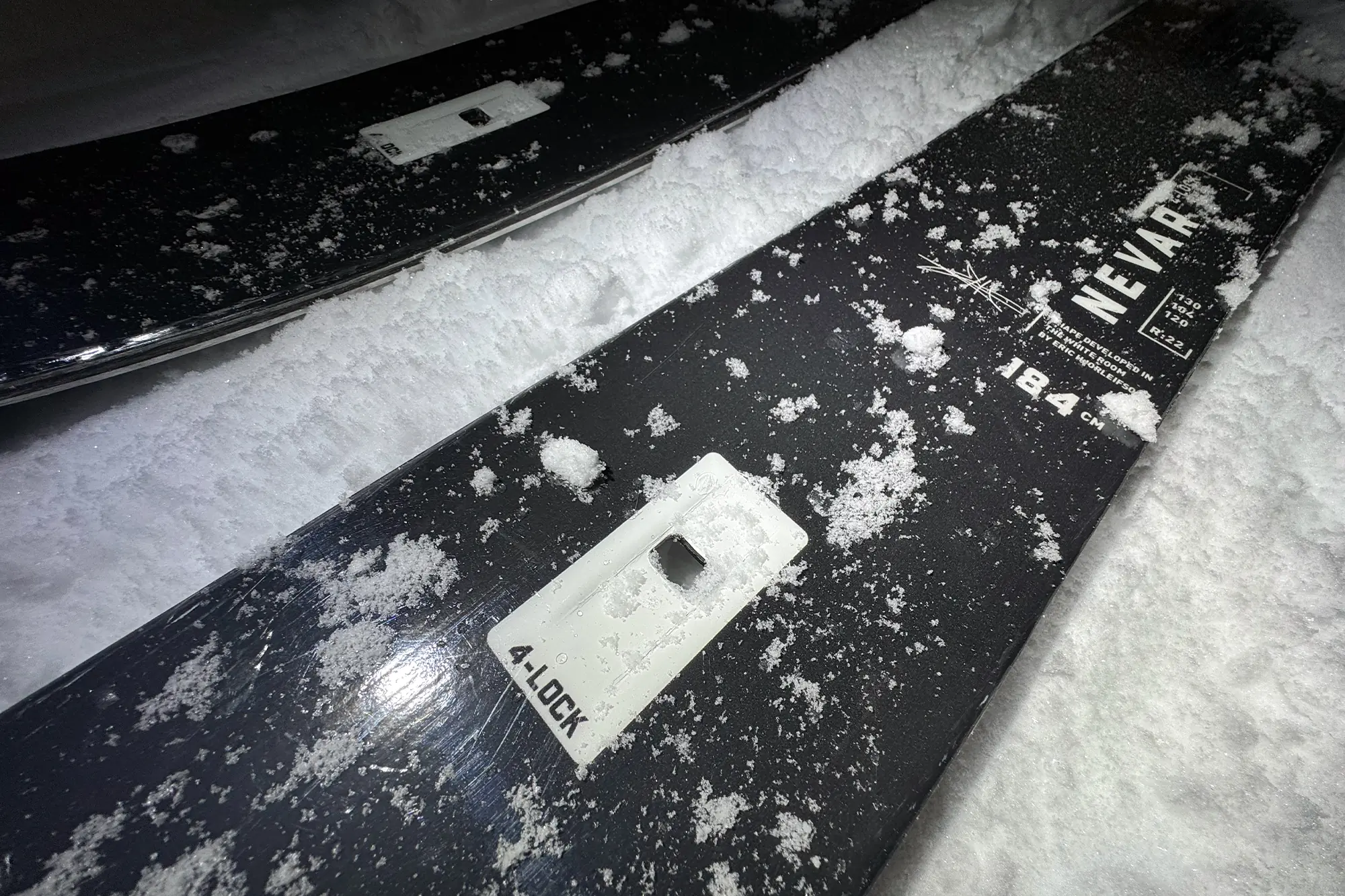 Close-up view of the 4-Lock system on the 4FRNT Nevar skis
