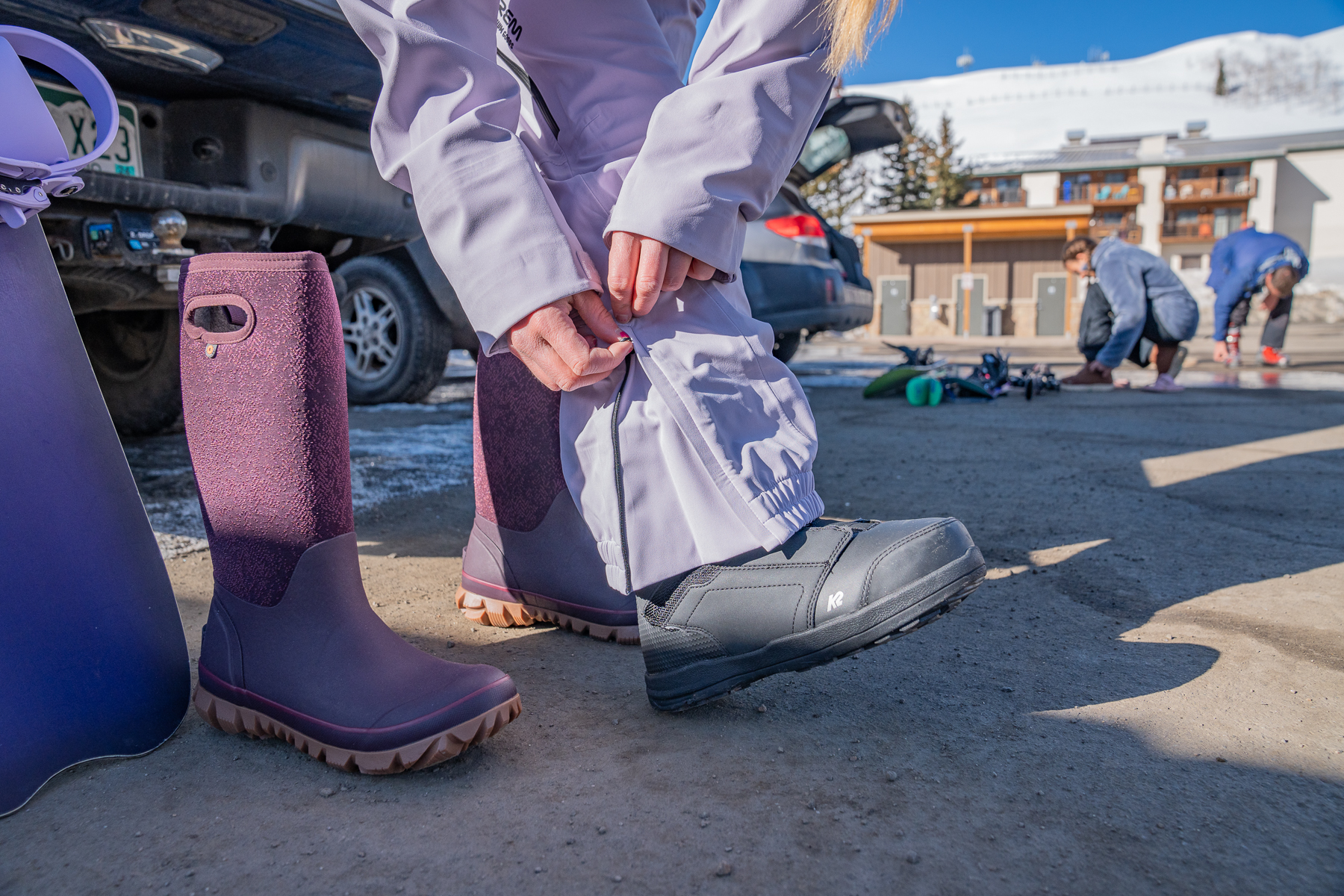 The Axial pants have zippered leg gussets and easily fit over snowboard boots; (photo/Eric Phillips)