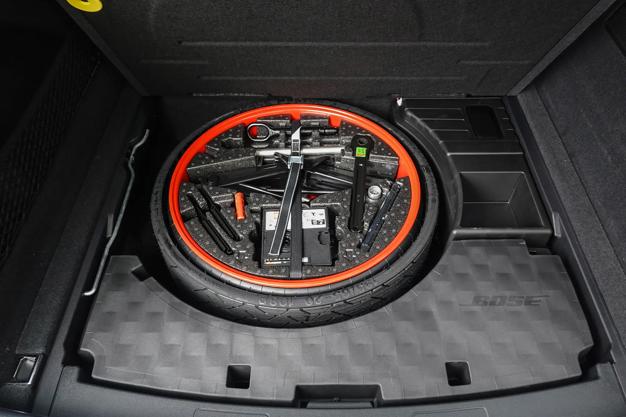 2025 Porsche Cayenne GTS Coupe