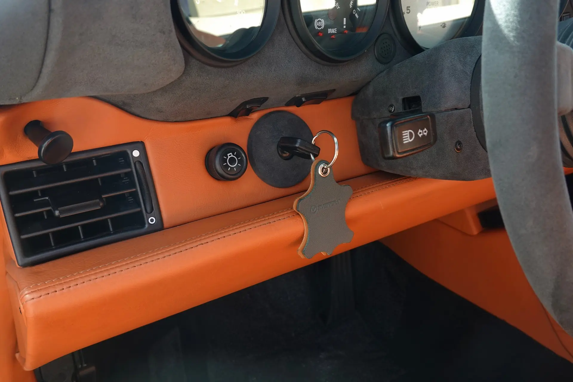 Everrati Evergreen Commission Porsche 964 EV