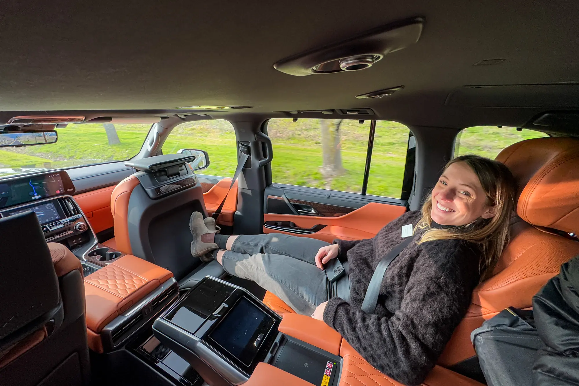 2025 Lexus LX 700h Ultra