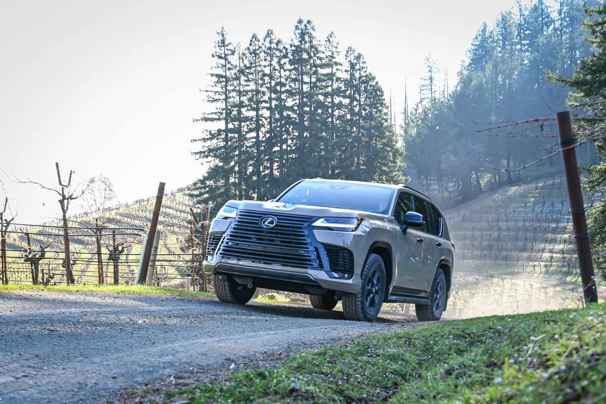 2025 Lexus LX 700h Overtrail